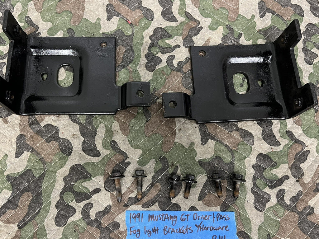 87-93 Ford Mustang GT Fog Light Mounting Bracket Bumper Support Brace OEM RH LH