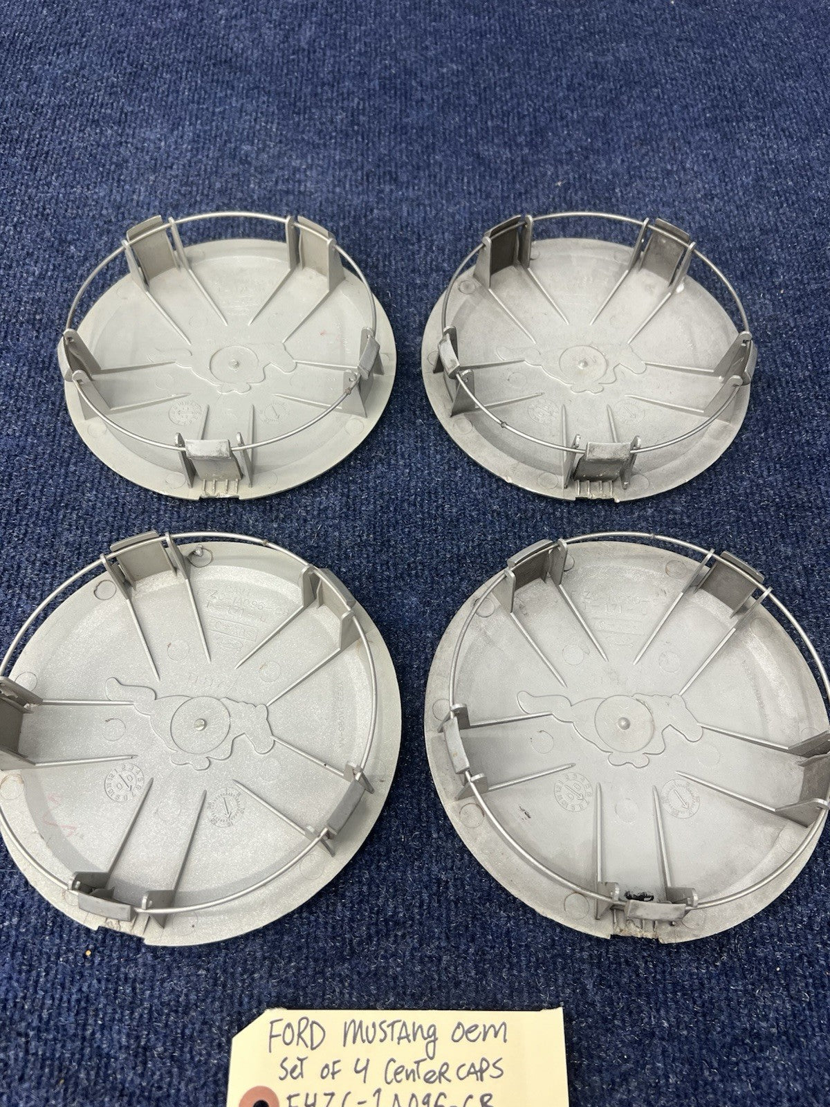 1993-1995 OEM FORD MUSTANG WHEEL HUB CENTER CAP F4ZC-1A096-CB 4pcs