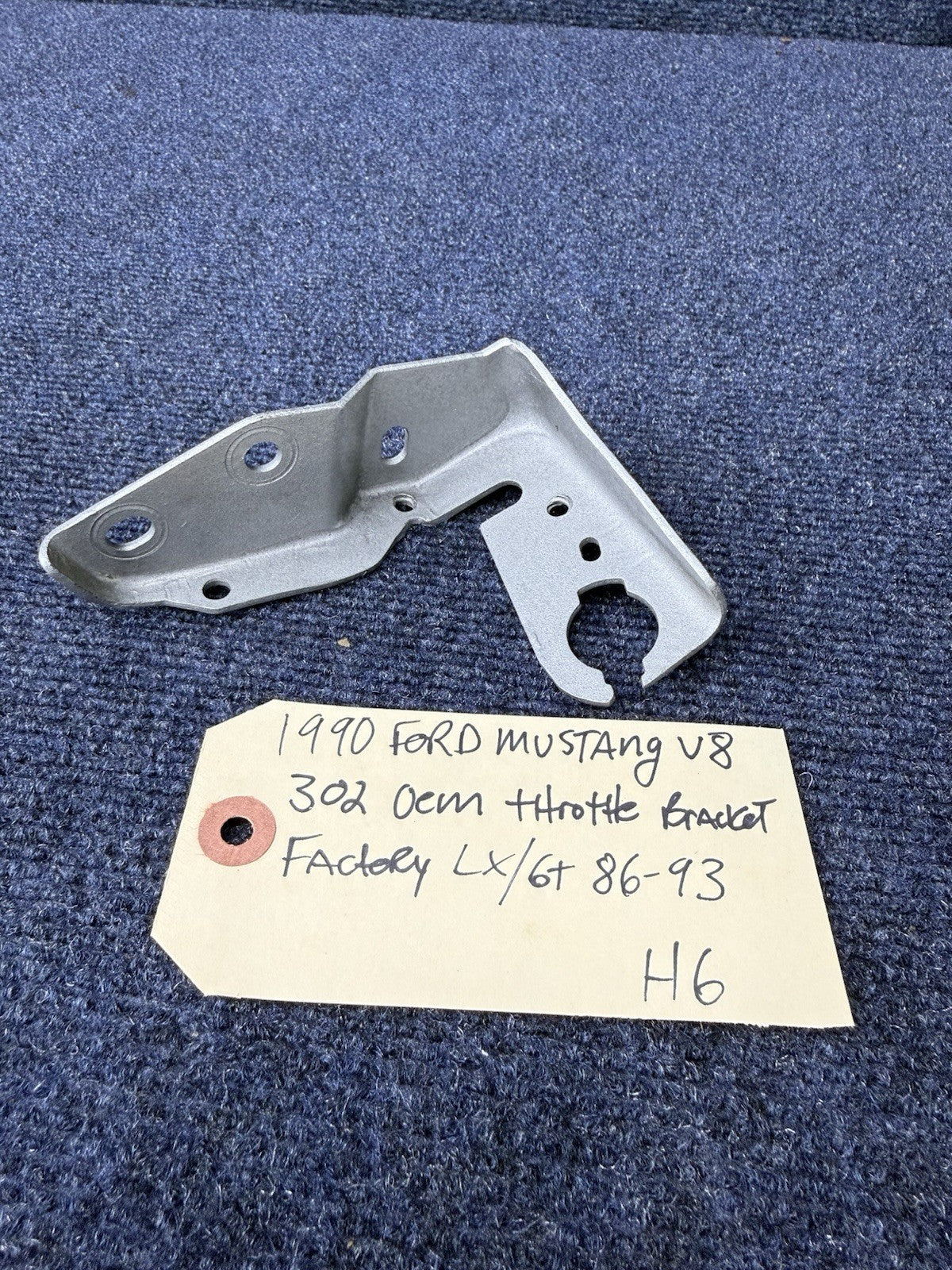 86 87-93 Ford Fox Body Mustang Intake Throttle Cable Bracket 5.0L 302 OEM EFI