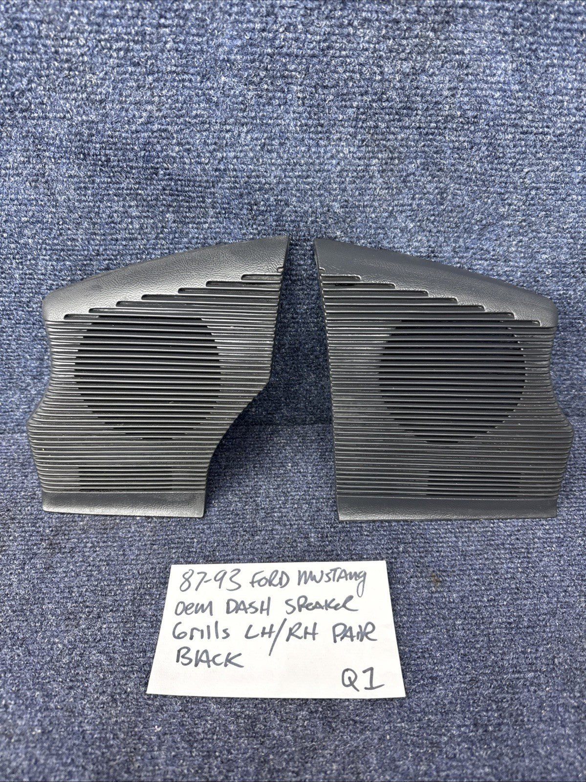 87-93 FORD MUSTANG DASH SPEAKER GRILL COVER COVERS TRIM SET LEFT RIGHT LH RH OEM