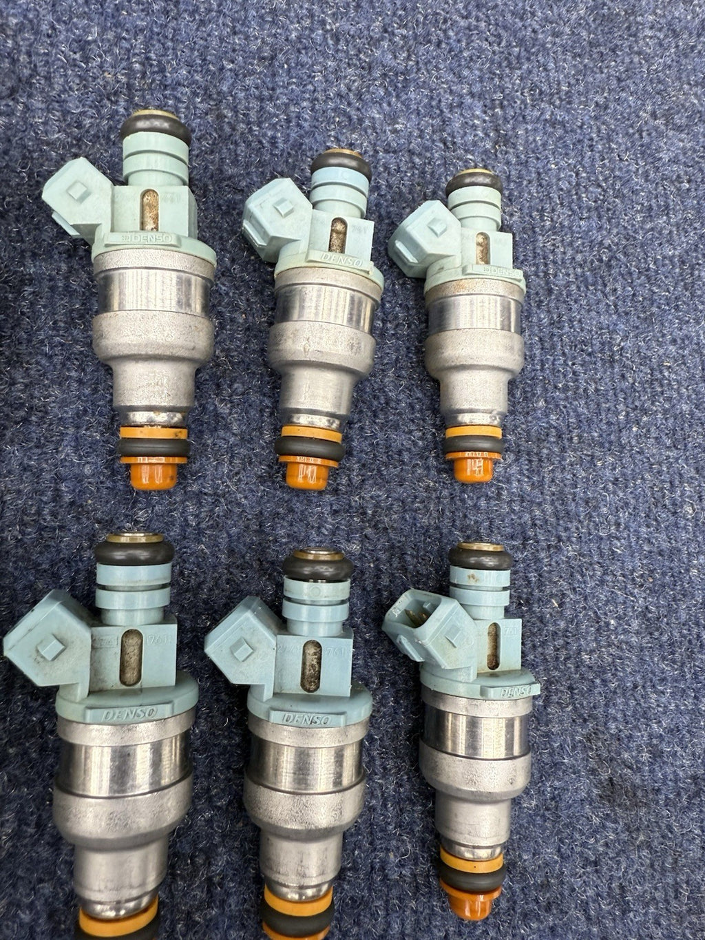 93-98 Mustang Cobra 5.0 24lb Fuel Injectors 4 Hole Spray Pattern Ford 302 V8 4.6