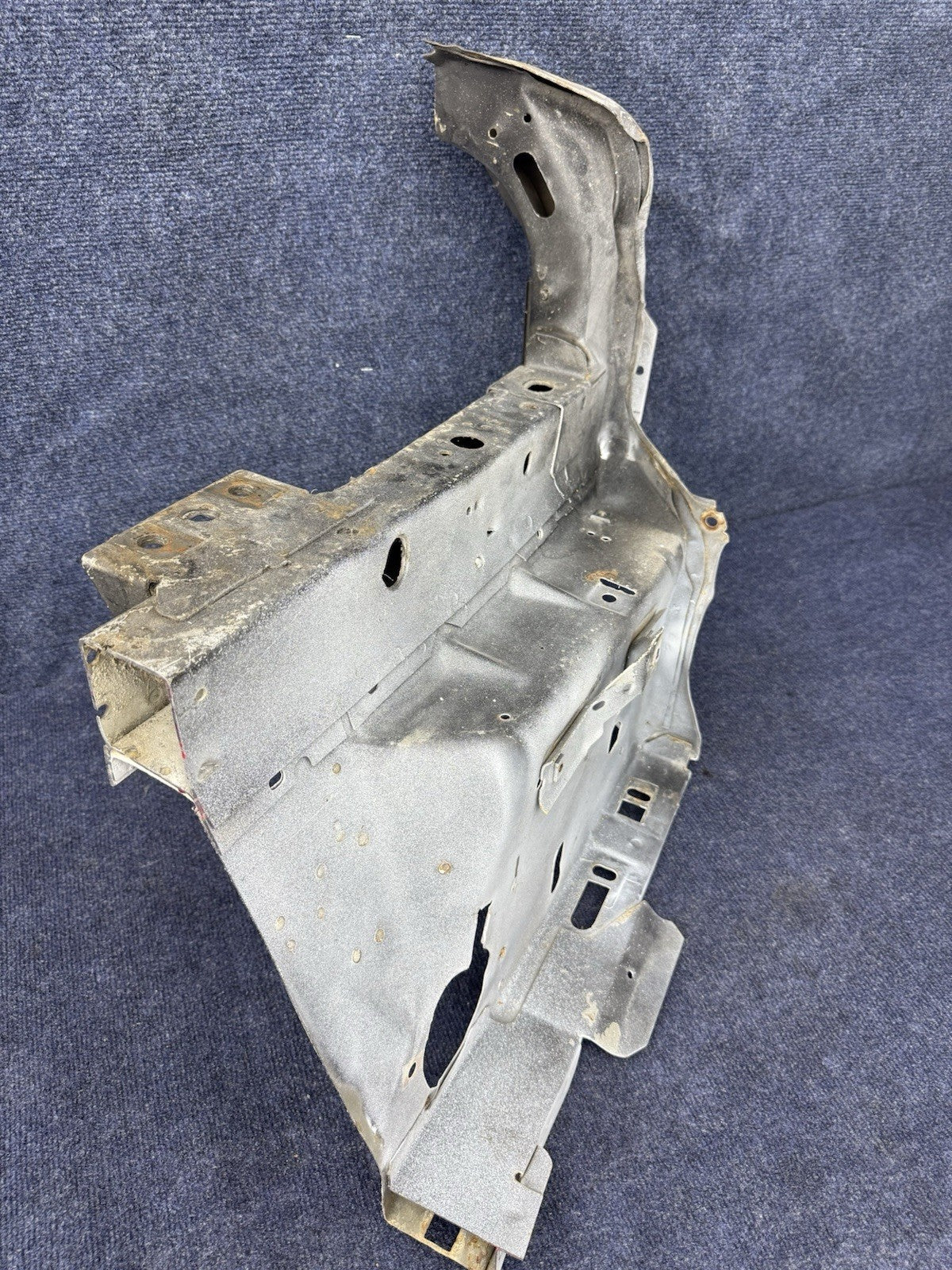 1990-1993 MUSTANG DRIVER L-H FRONT APRON FRAME METAL REPAIR SECTION OEM 1992  92
