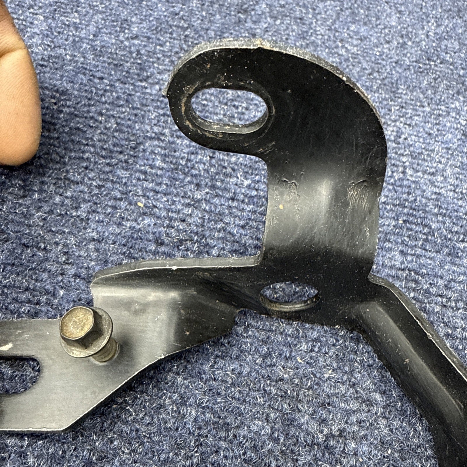 1987-93 Ford Mustang AOD Automatic TV Kickdown Cable Mount Bracket 5.0L OEM