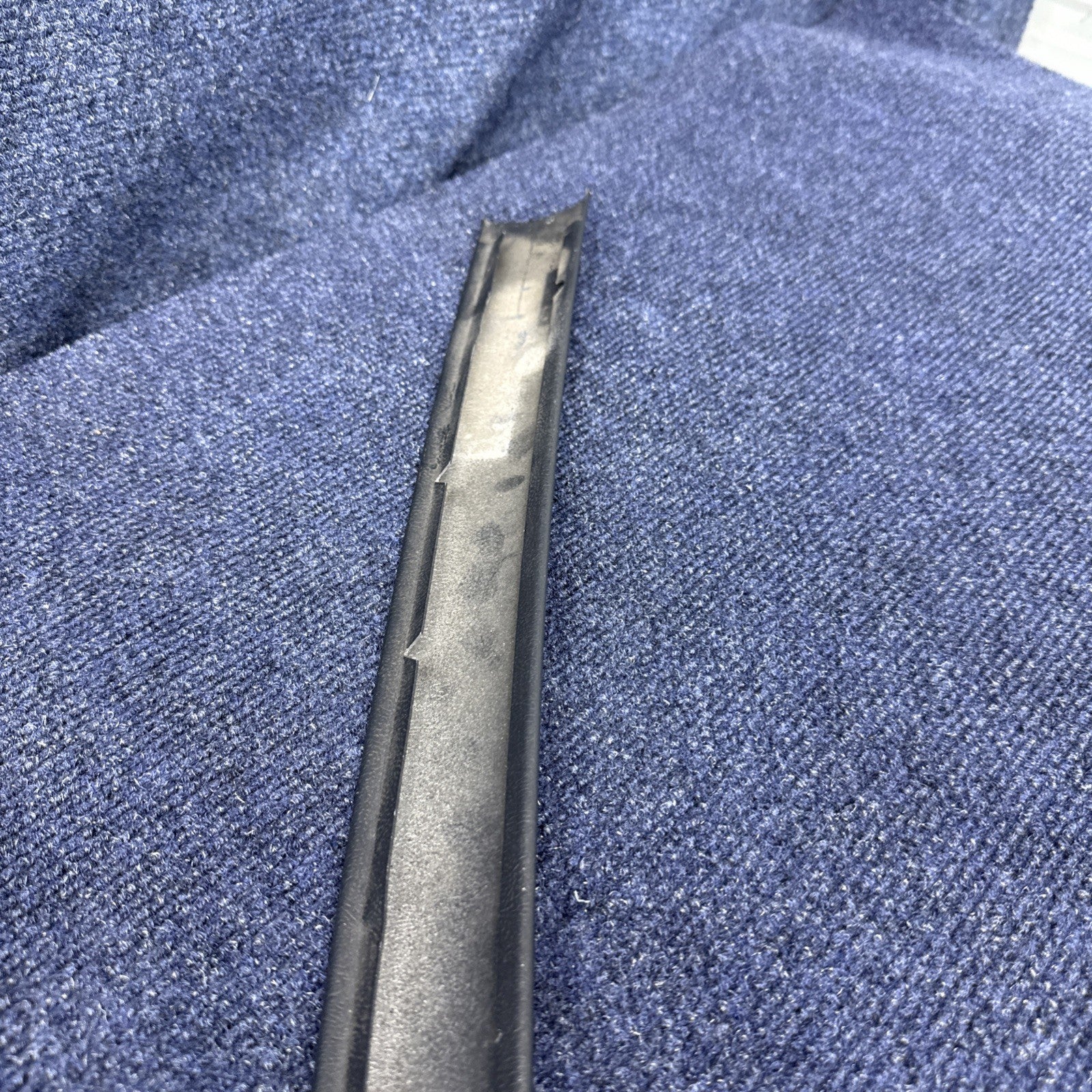 87-93 Ford Mustang Black Headliner Trim Metal Windshield Window NICE! GT Cobra