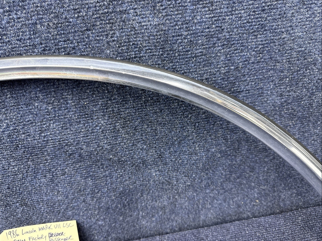 1984-1992 LINCOLN MARK VII 7 LSC  Rh Rear Quarter Wheel Flare Chrome Trim OEM