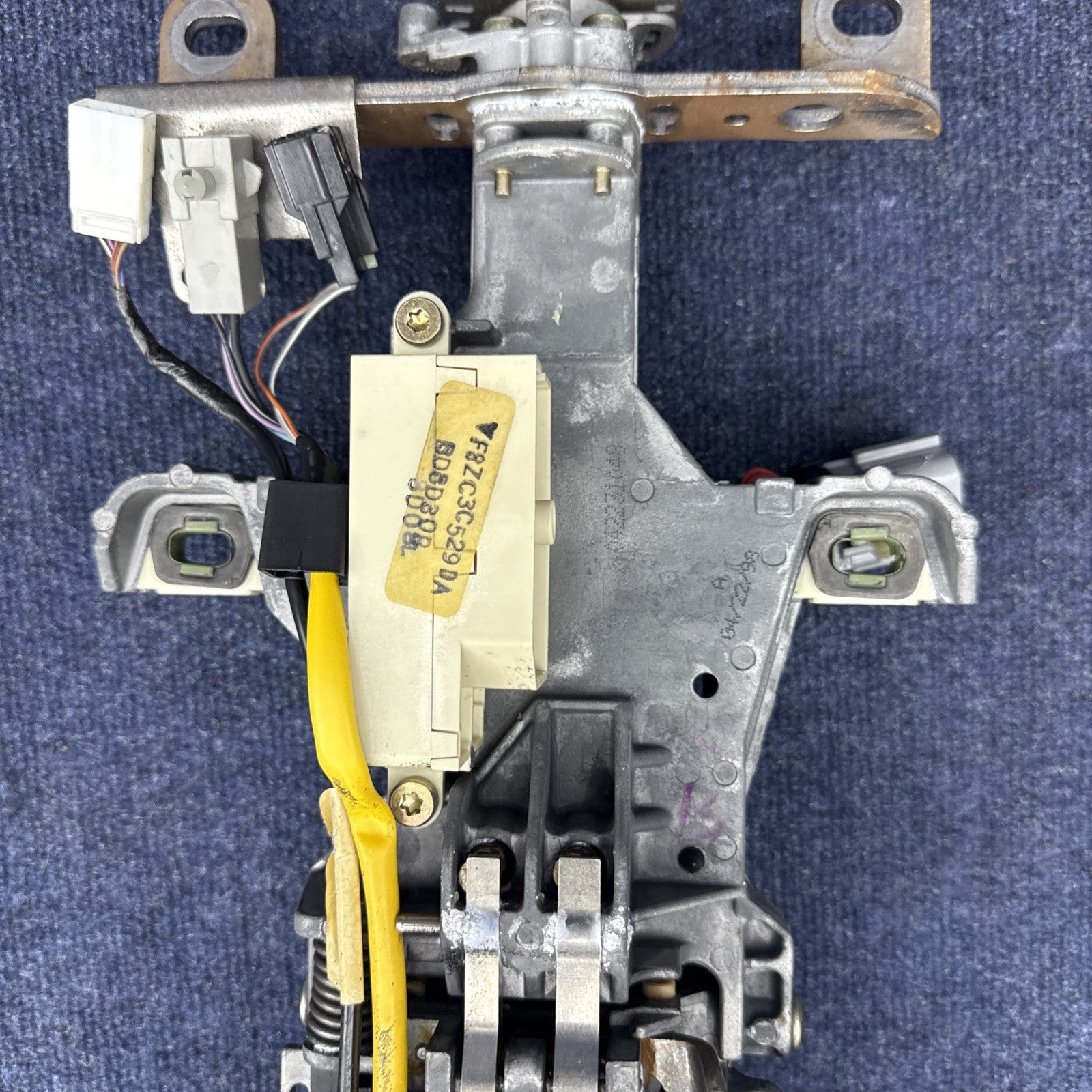 96 97 98 OEM FORD MUSTANG Svt Cobra Gt Lx STEERING COLUMN HOUSING TILT Factory