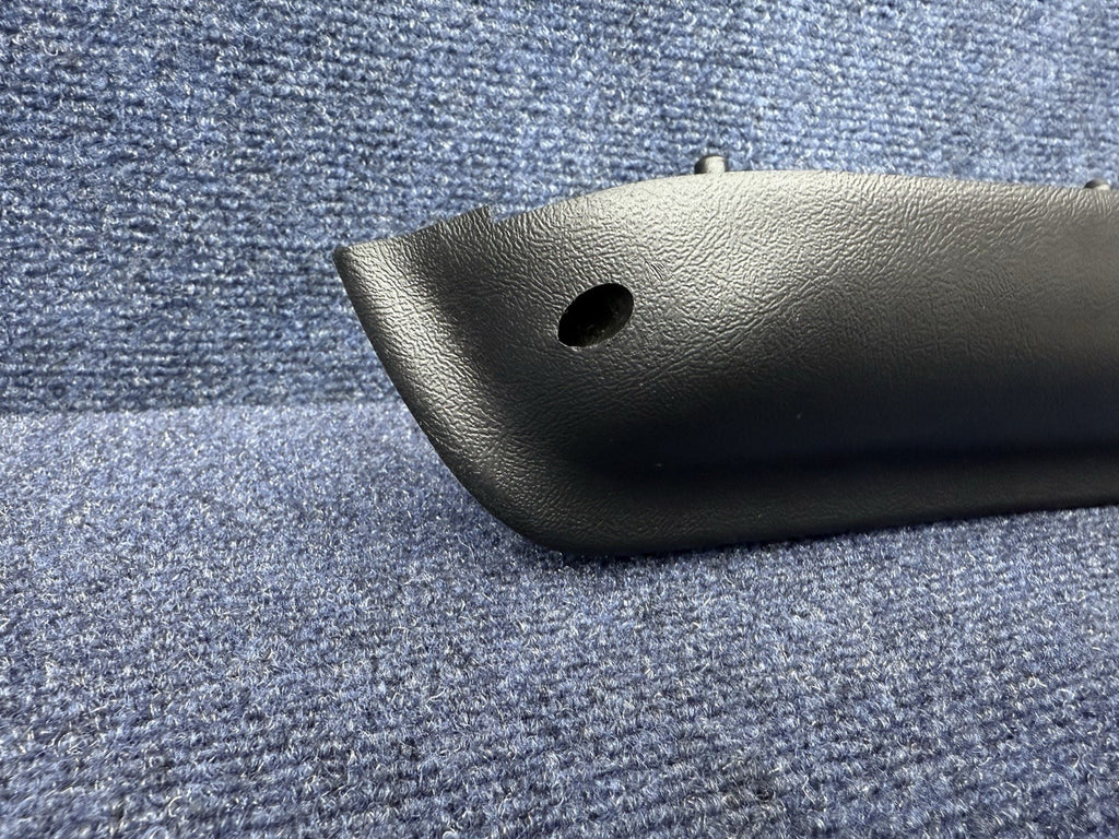 87-93 Ford Mustang Black Driver  SIDE Arm Rest Door Pull LH Oem Factory Foxbody