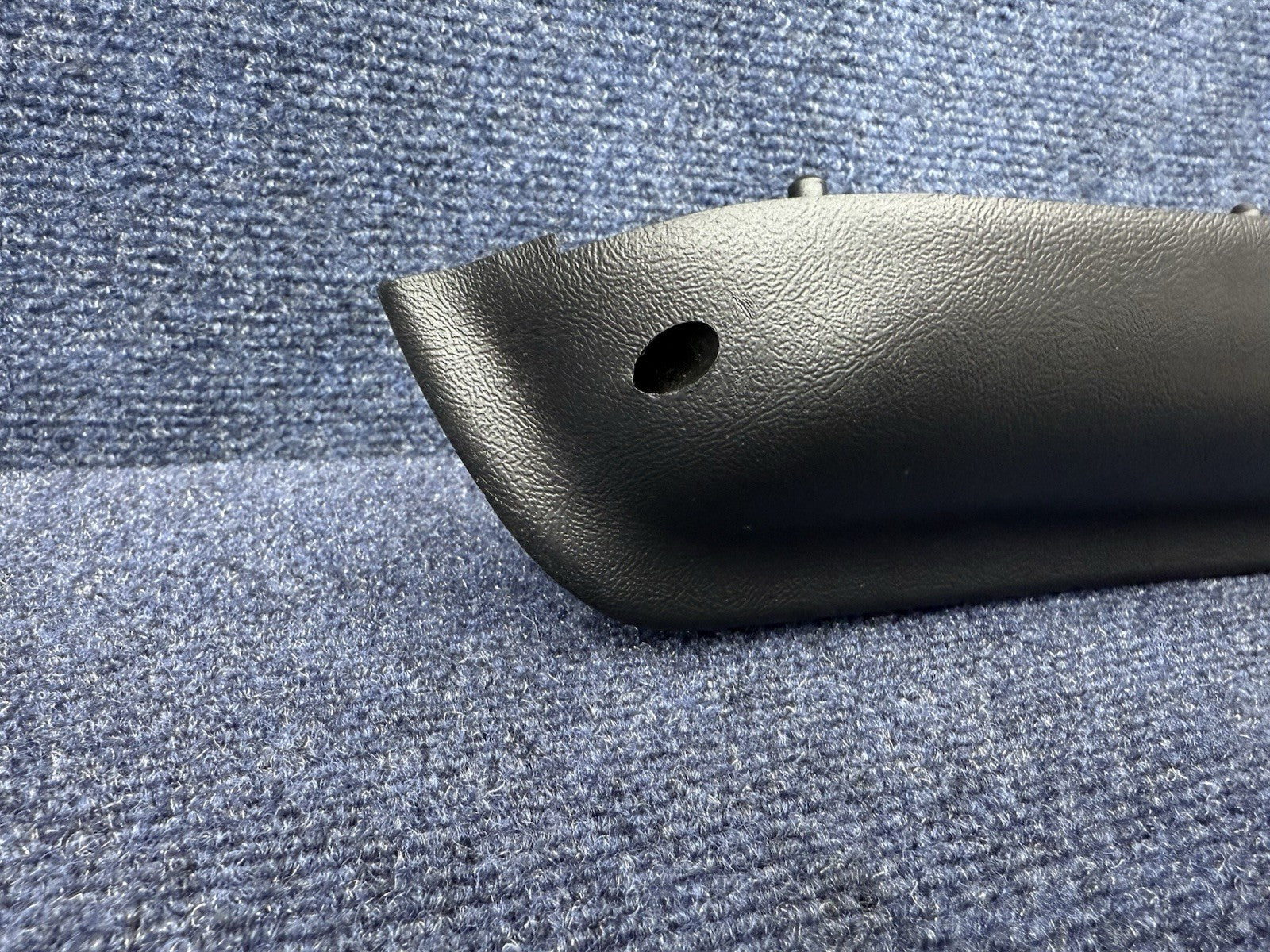 87-93 Ford Mustang Black Driver  SIDE Arm Rest Door Pull LH Oem Factory Foxbody