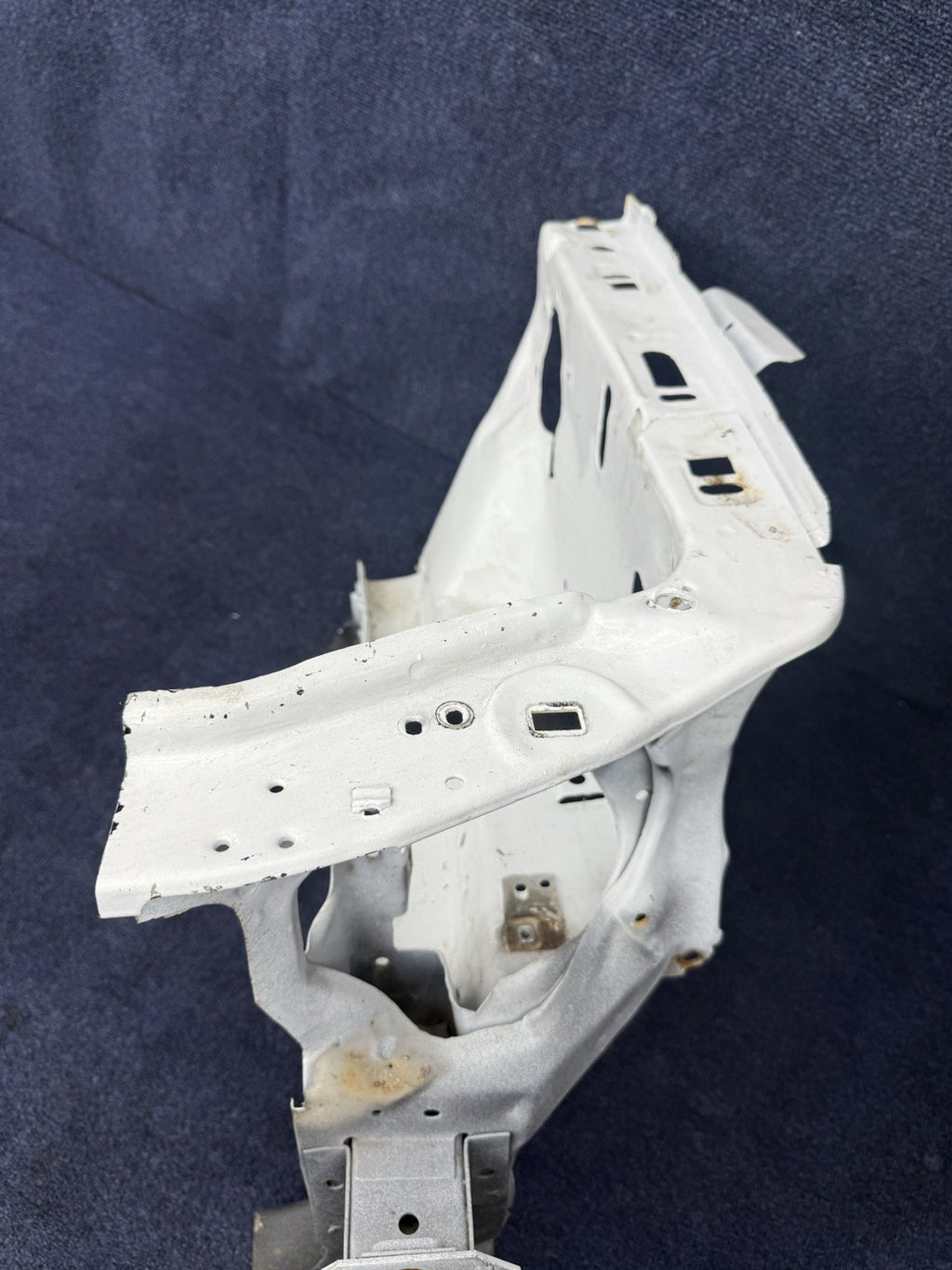1990-1993 MUSTANG DRIVER L-H FRONT APRON FRAME METAL REPAIR SECTION OEM 1992  92