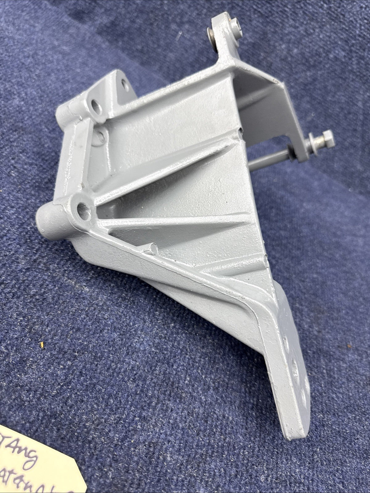 1987-1993 Ford Mustang 5.0 fox body Alternator smog pump bracket E5AE-10039-CA