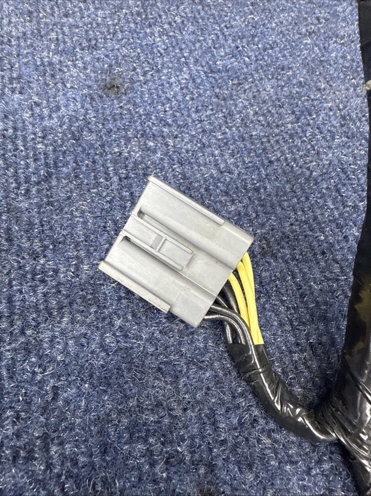 F4ZB-19B113-N160S OEM 94 FORD MUSTANG DASH RADIO PLUG WIRING HARNESS PIGTAIL