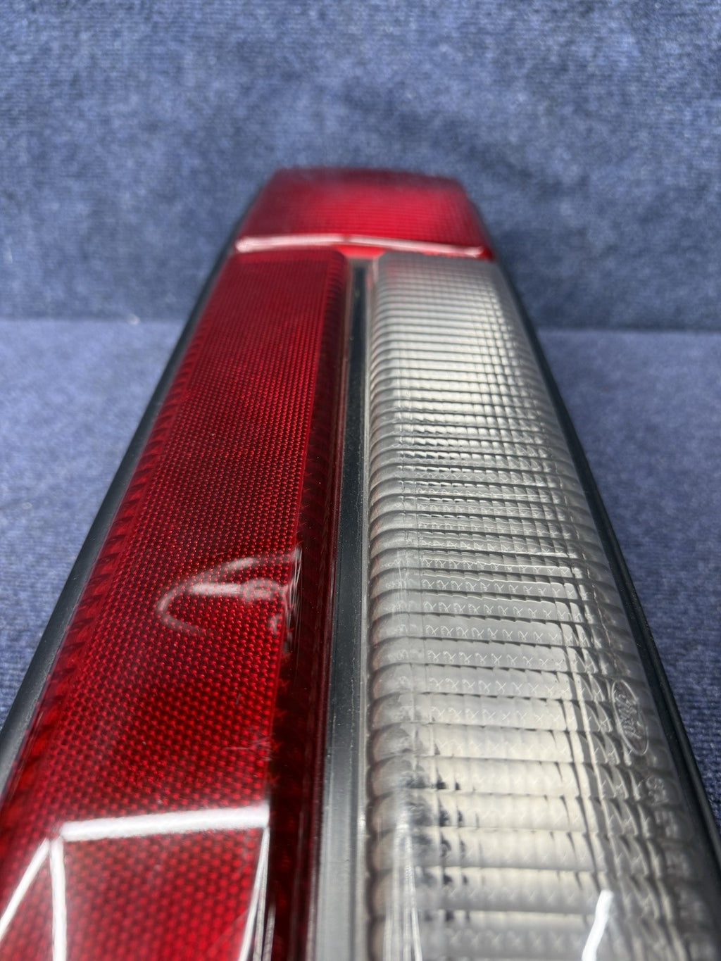 87-93 FORD MUSTANG LX Lh Driver  TAIL LIGHT OEM FACTORY LENS HOUSING FACTORY
