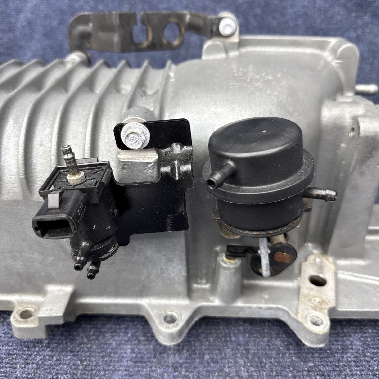 2003-2004 Ford Mustang SVT Cobra Supercharger Eaton SVT 03 04 2.760