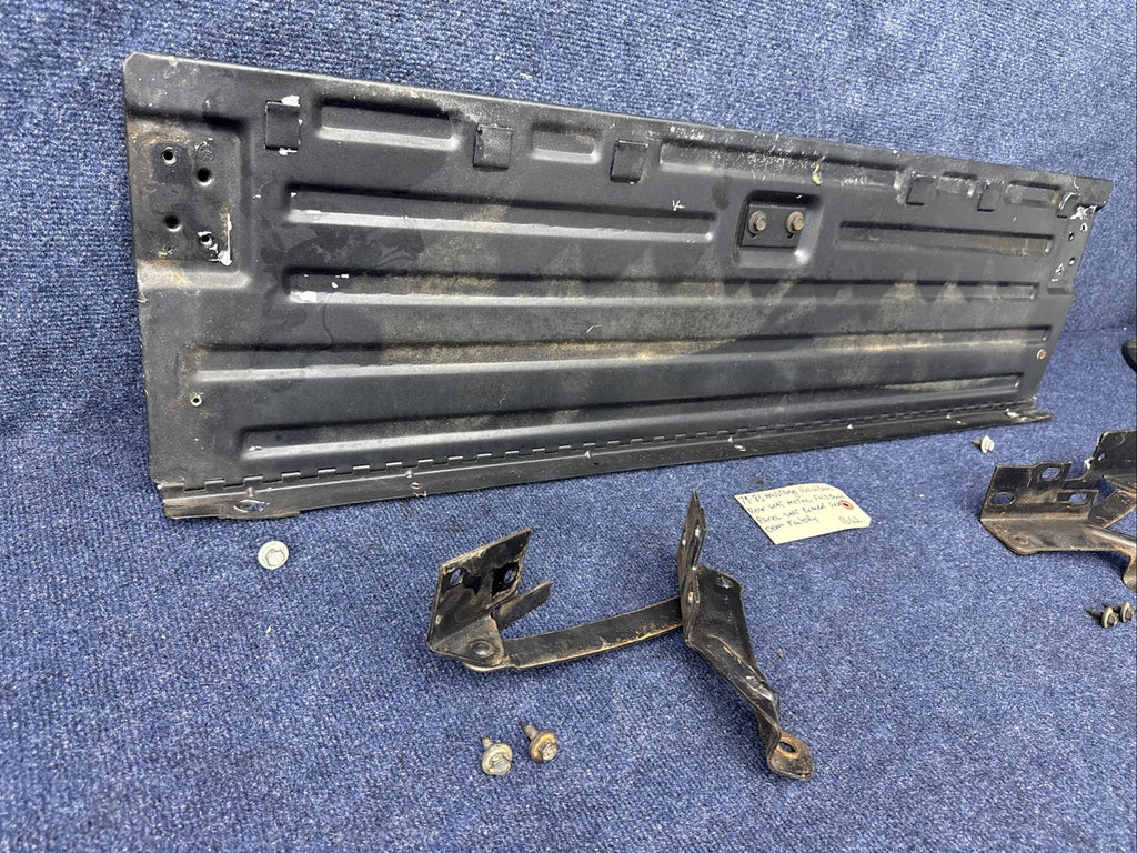 79-83 MUSTANG HATCHBACK REAR BACK SEAT METAL FOLD DOWN PANEL TRUNK COVER OEM