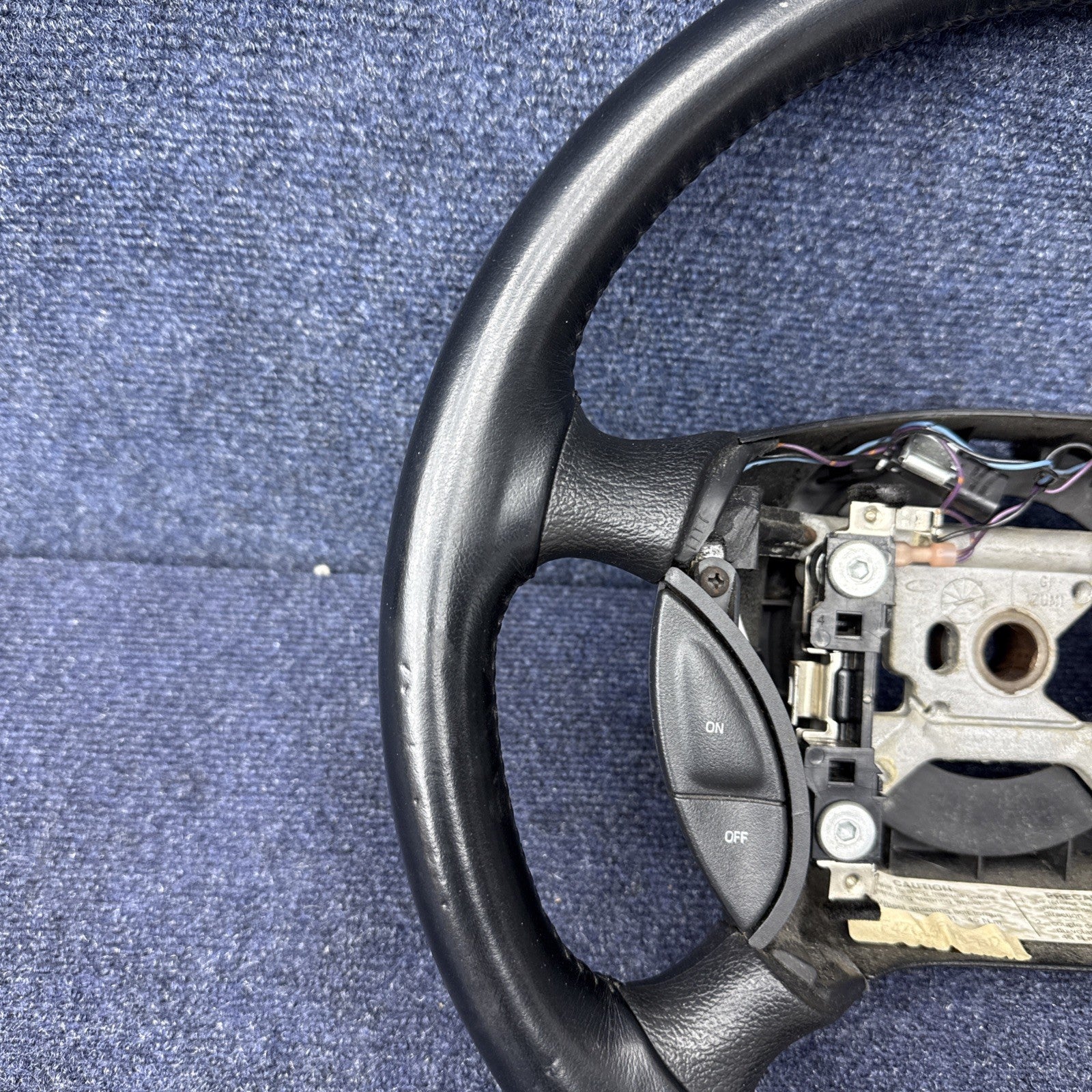 94 Mustang Svt Cobra Steering Wheel With Cruise Control Buttons 94-04 Gt Lx OEM