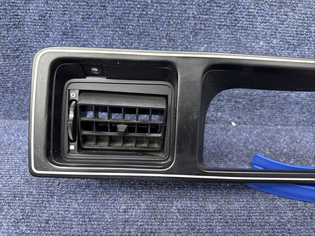 1984-1989 Lincoln MK Vii LSC Gray Dash Instrument Cluster Bezel Trim OEM Factory