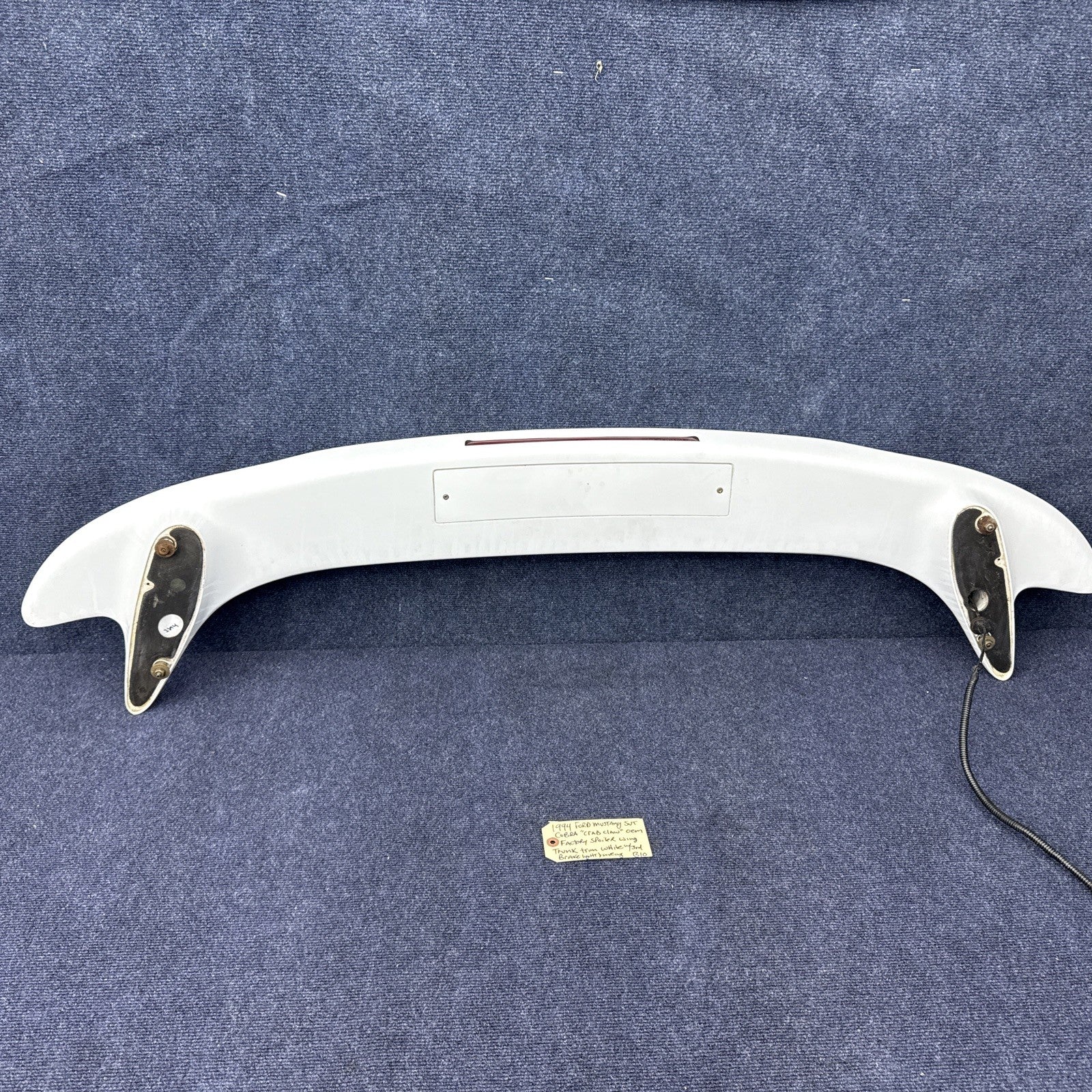 1994-1995 Ford MUSTANG Svt COBRA Wing Spoiler Brake Light OEM Factory Original