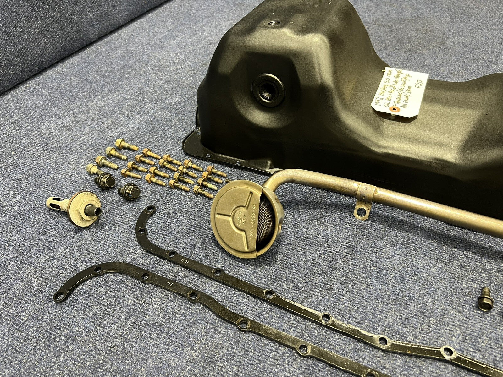 1982-1993 FORD MUSTANG 5.0L ENGINE OIL PAN/flanges/ Pick Up Tube /oil sensor Oem