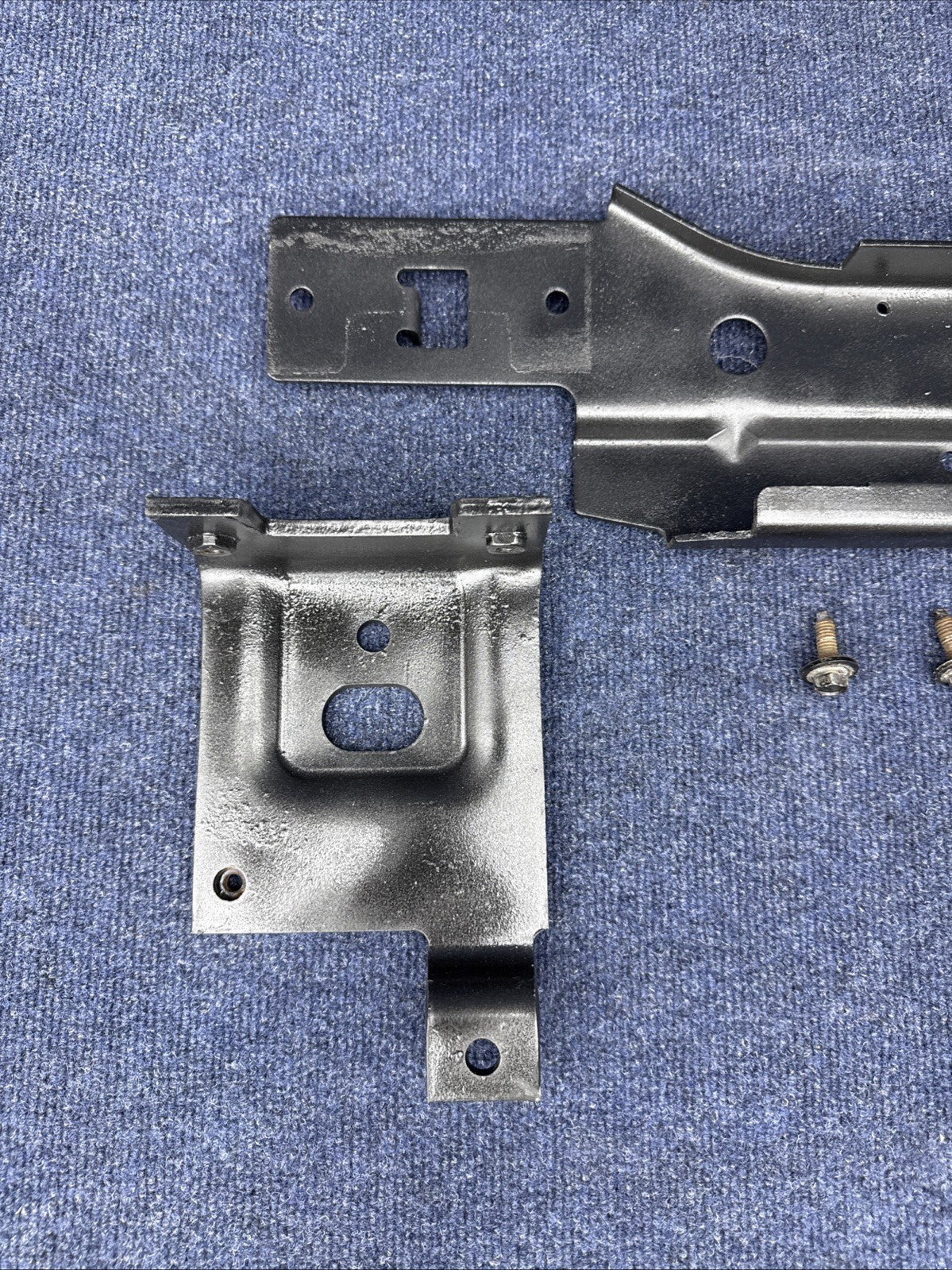 87-93 Ford Mustang GT Bumper Fog Light Brace Lower Mounting Bracket Support OEM