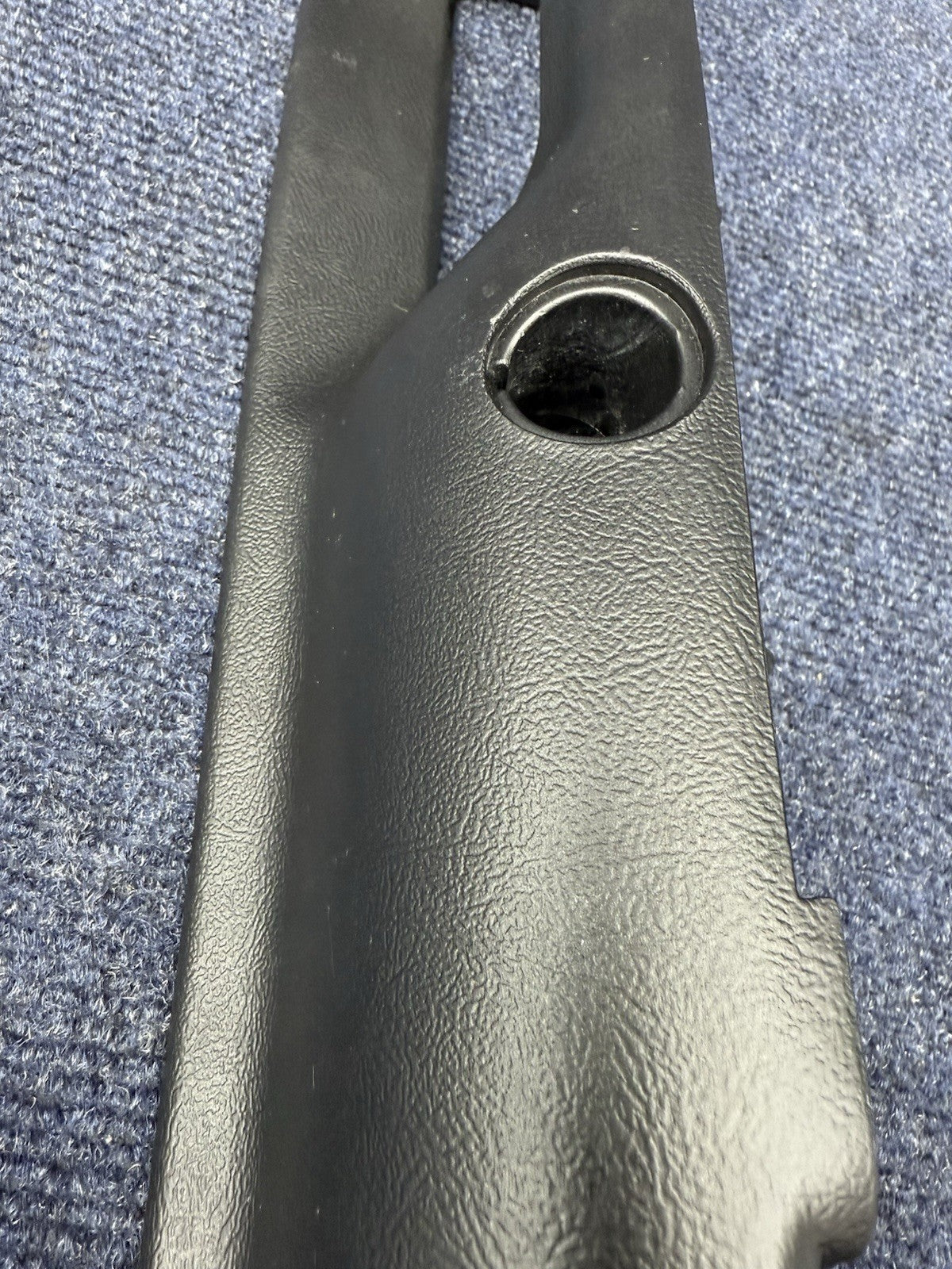87-93 Ford Mustang Black Driver  SIDE Arm Rest Door Pull LH Oem Factory Foxbody