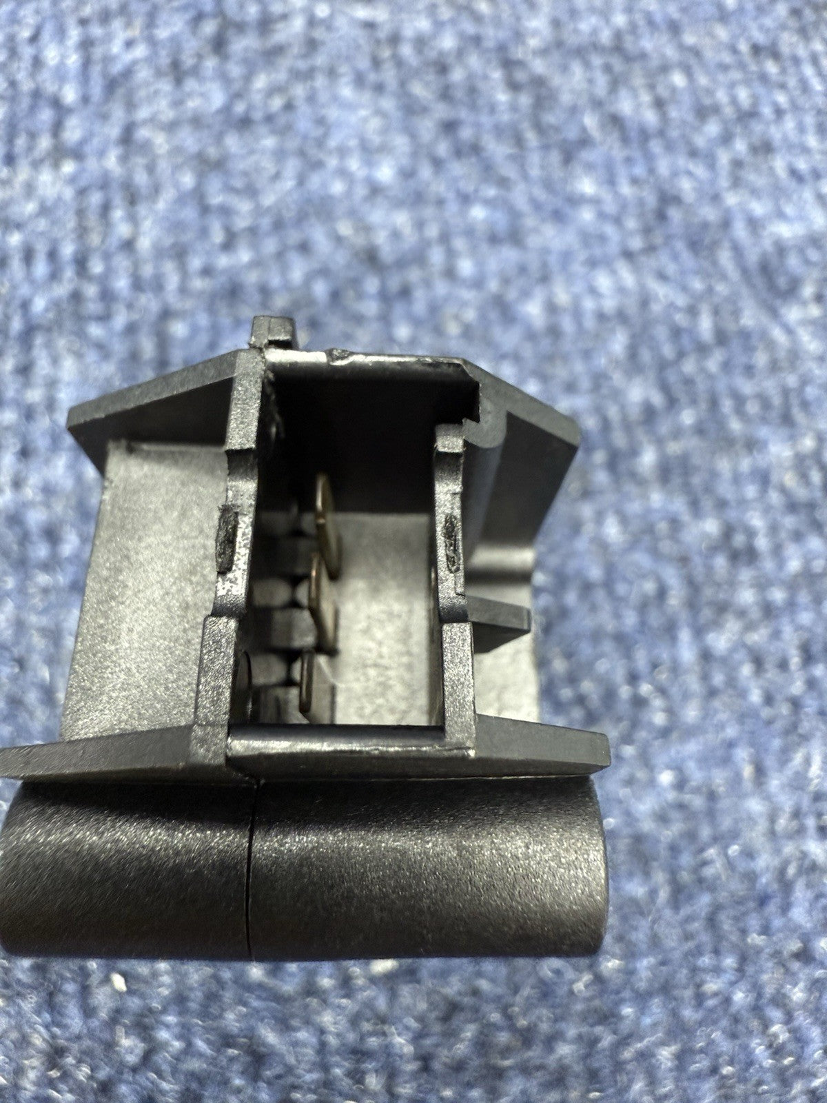 FORD F5ab-9341-aa OEM INERTIA FUEL PUMP EMERGENCY SHUT OFF SWITCH BOLTS Mustang
