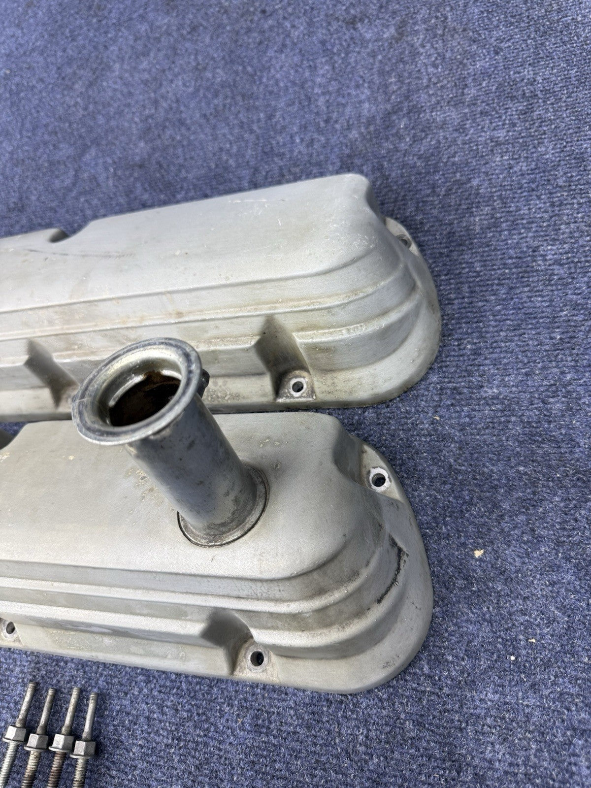 87-93 Ford Mustang Factory Aluminum Valve Covers 5.0L 5.0 302 E6ZE-6583-AB Lx Gt