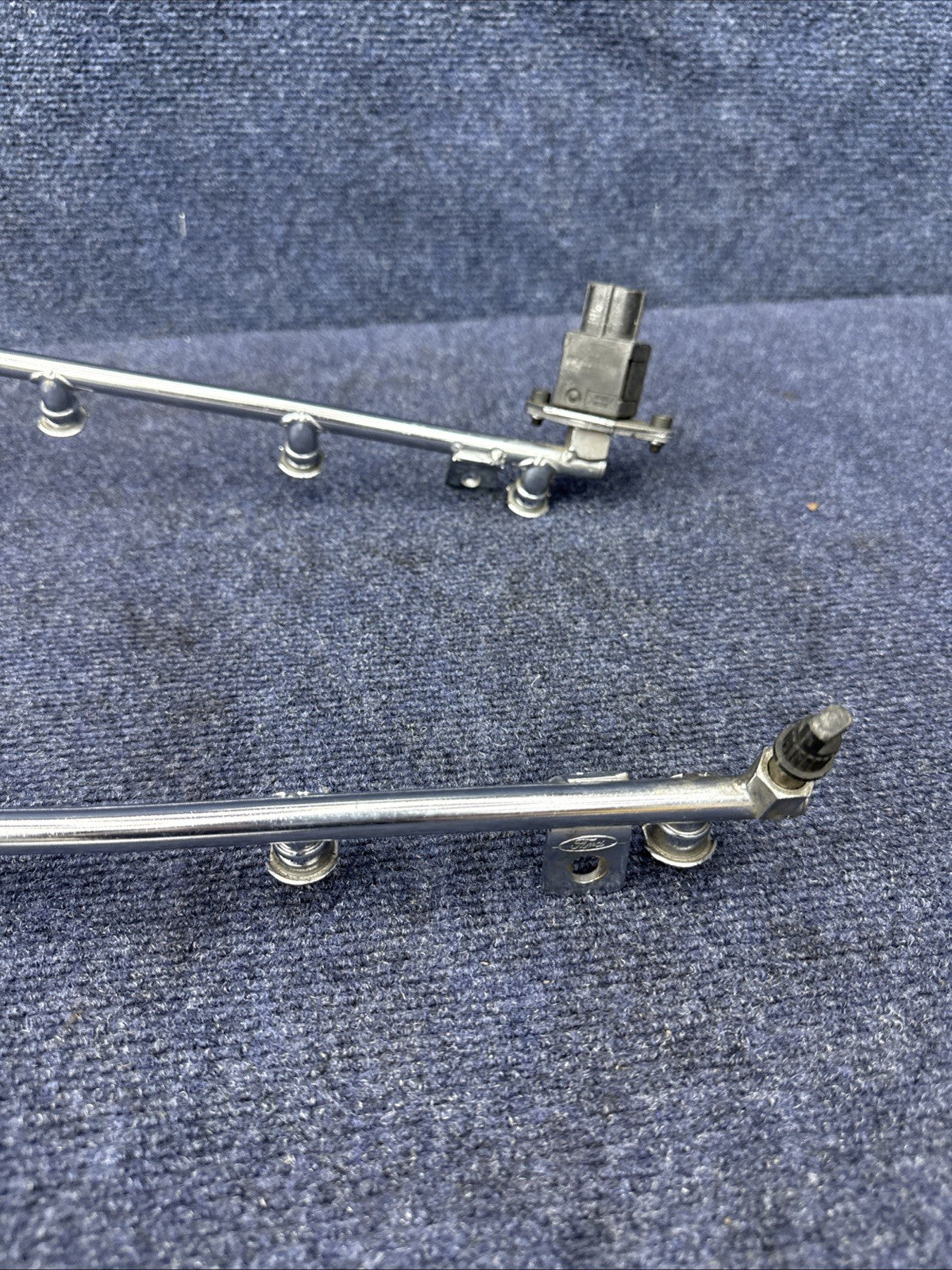 1999-2004 Ford Mustang SVT Cobra Fuel Rail OEM Factory 99-04 Terminator 4.6 DOHC