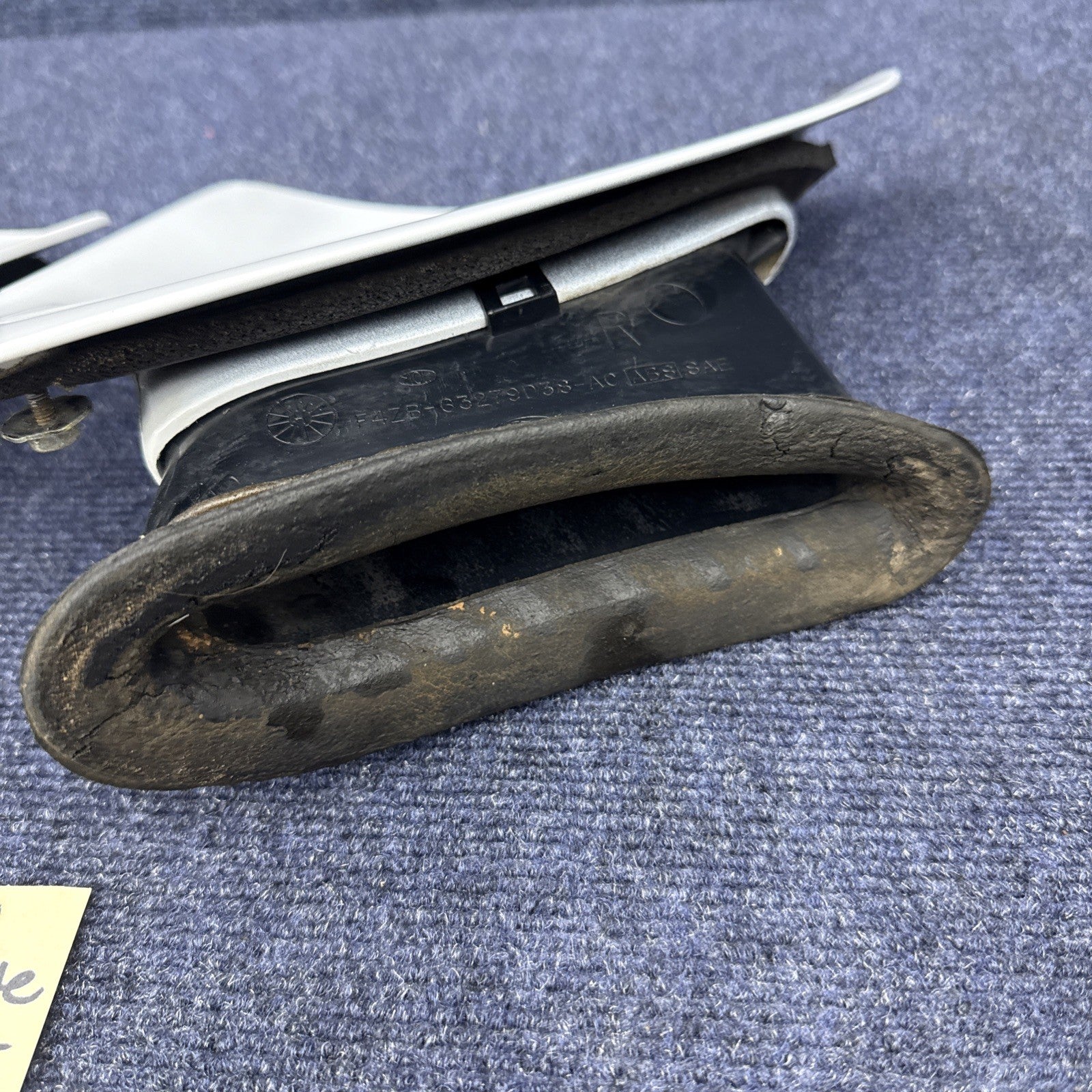 1994-1998 Ford Mustang Cobra Gt LH & Rh Quarter Scoop Side Vent Trim Panel OEM