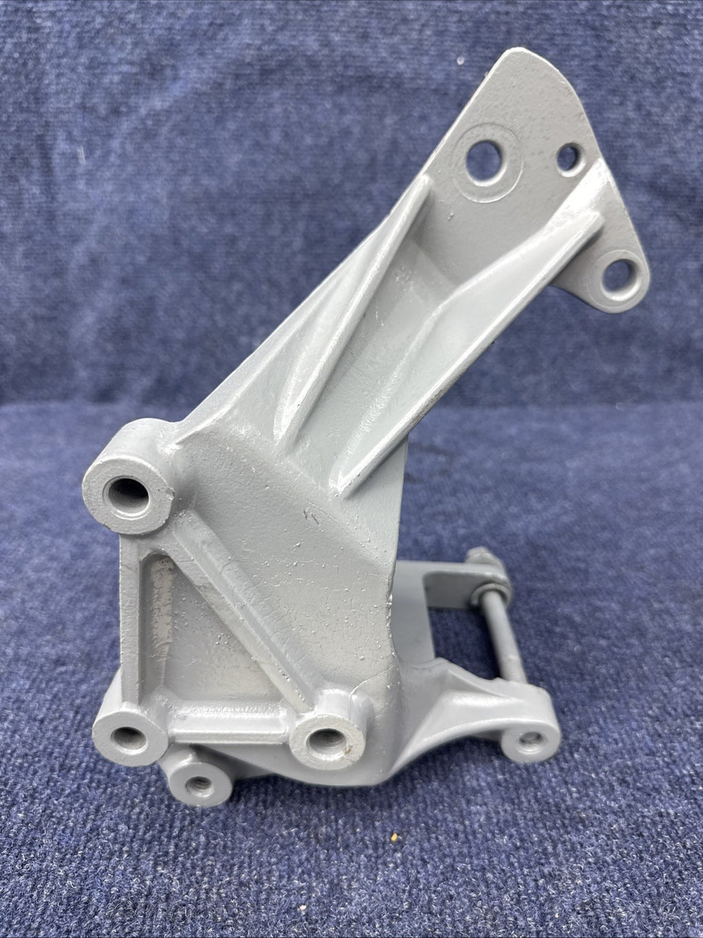 1987-1993 Ford Mustang 5.0 fox body Alternator smog pump bracket E5AE-10039-CA