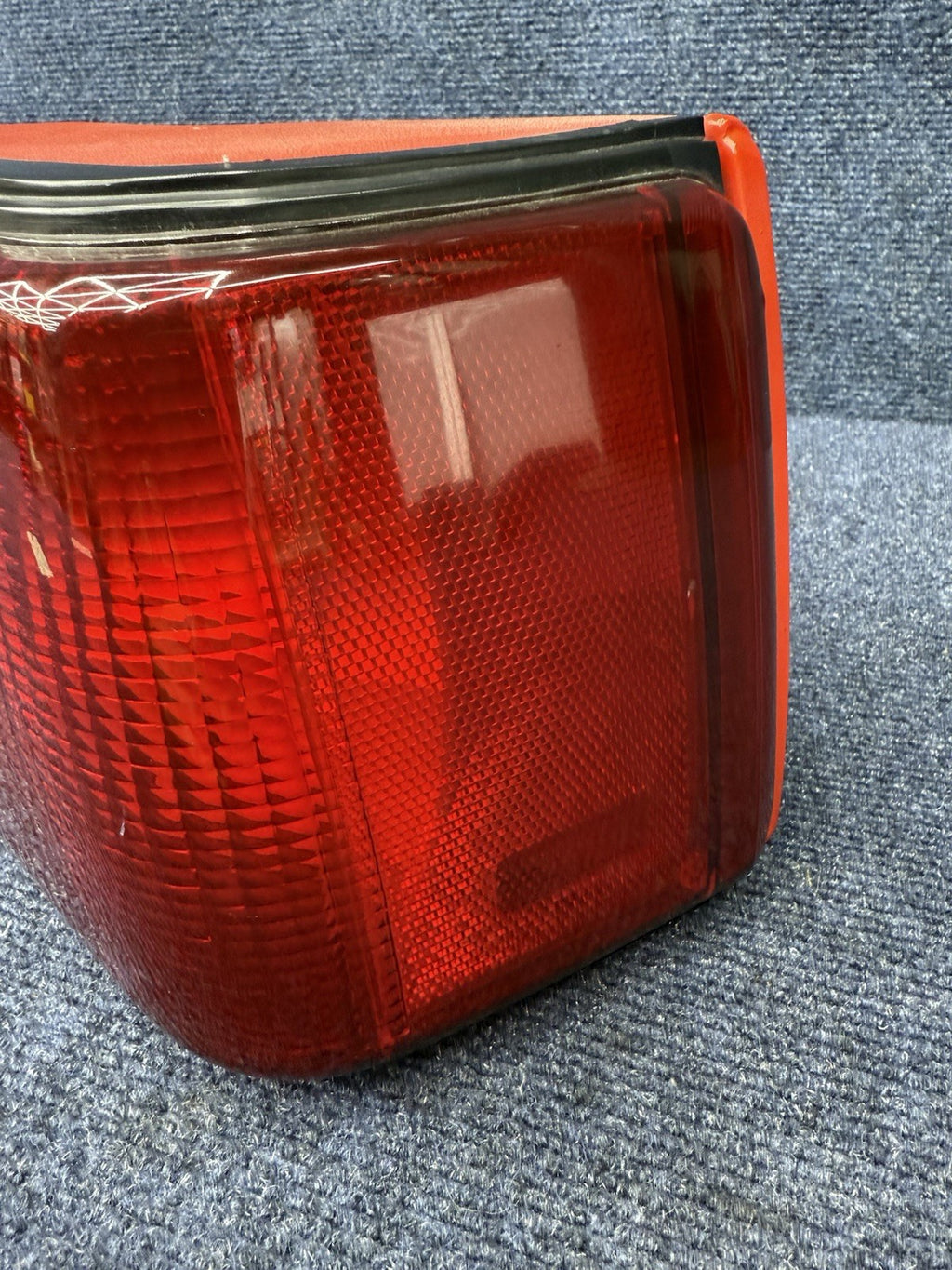 87-93 FORD MUSTANG LX RH PASSENGER TAIL LIGHT OEM FACTORY LENS HOUSING FACTORY
