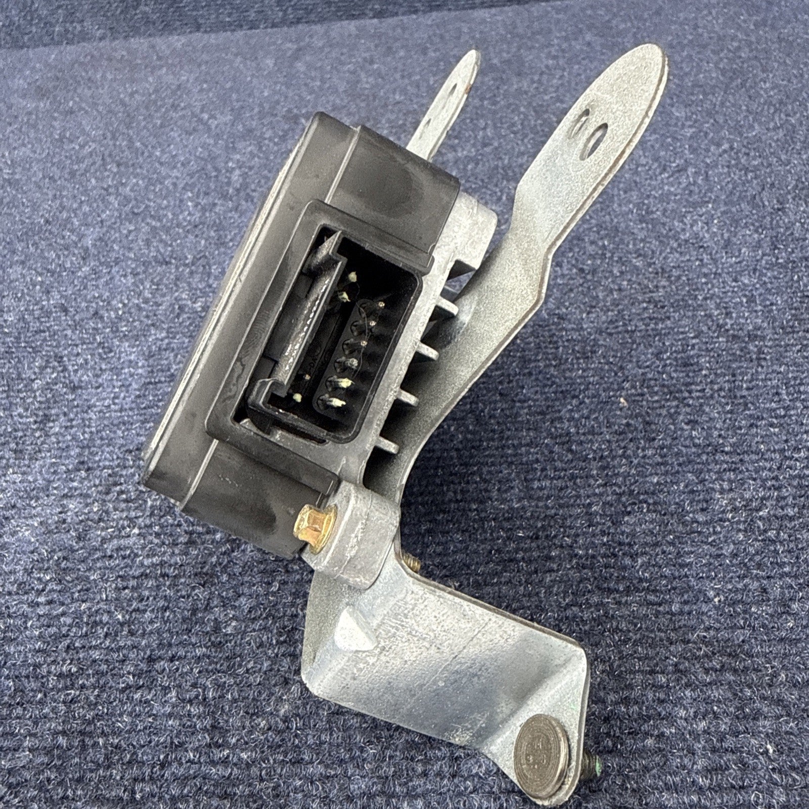 99-04 MUSTANG FUEL PUMP RELAY OEM FACTORY STOCK 99FS   XR3F-9D372-AE