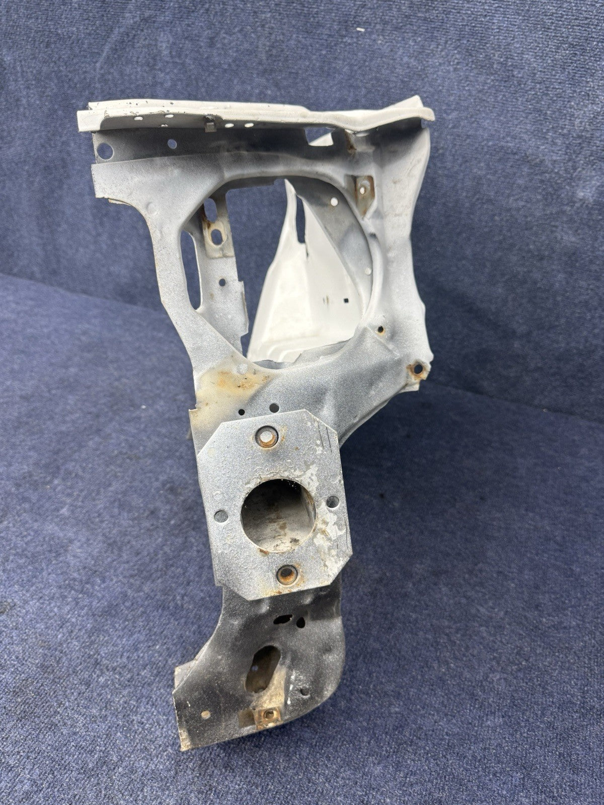 1990-1993 MUSTANG DRIVER L-H FRONT APRON FRAME METAL REPAIR SECTION OEM 1992  92