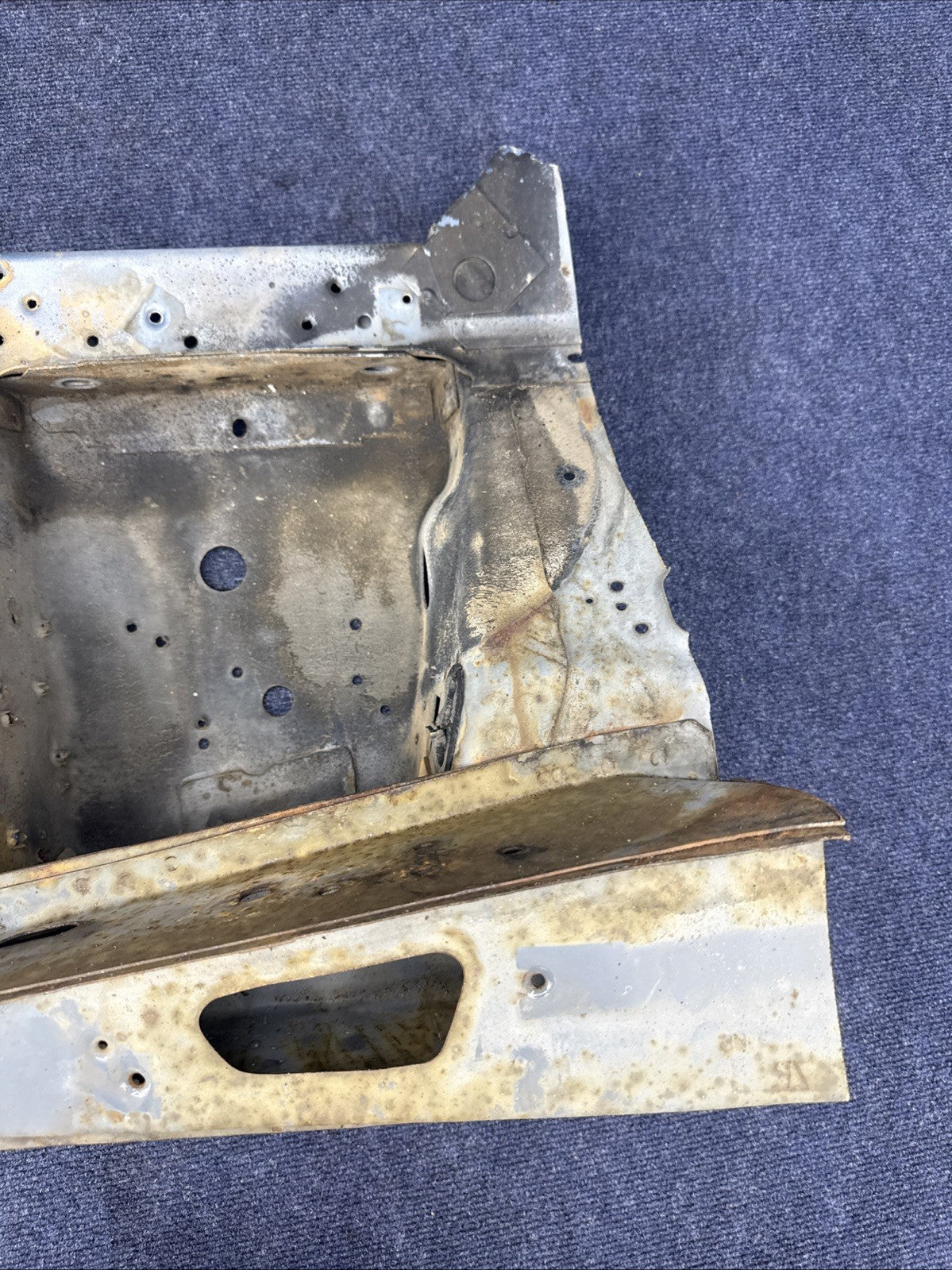 1987  1993 MUSTANG Rh FENDER APRON FRAME SHOCK TOWER METAL OEM Passenger Side 90
