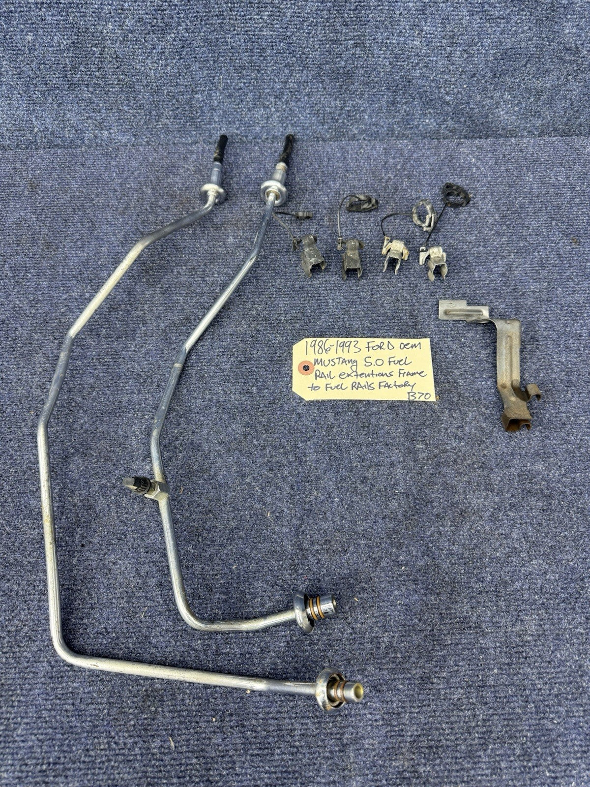 86-93 Ford Mustang 5.0 HO EFI Fuel Rail Extensions Body Oem Factory 302 Gt Lx