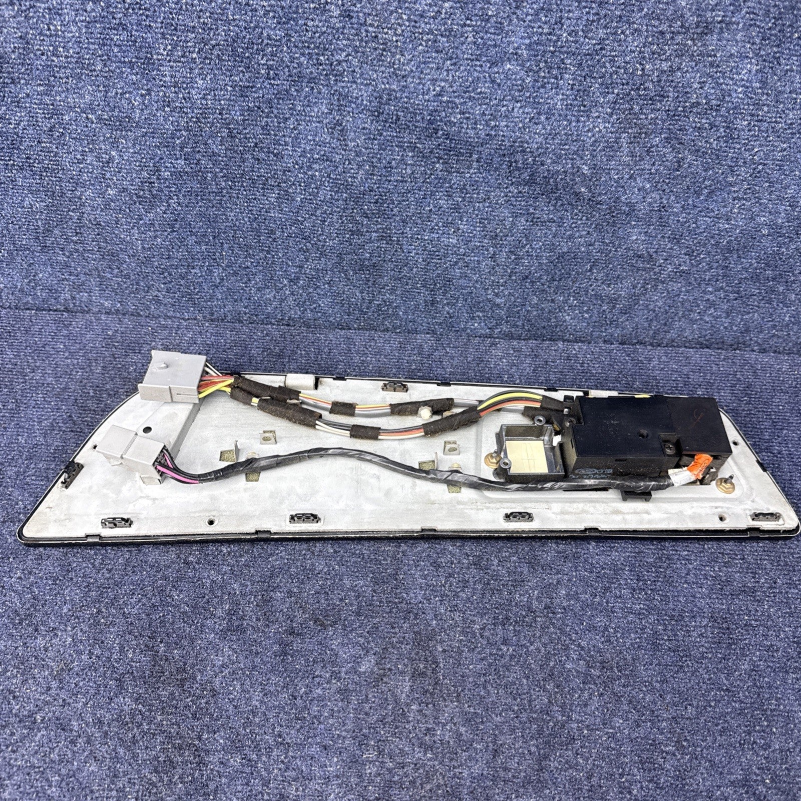 1984-92 Lincoln Mark VII OEM Seat Switch Power Lock Switch DRIVER Door LH