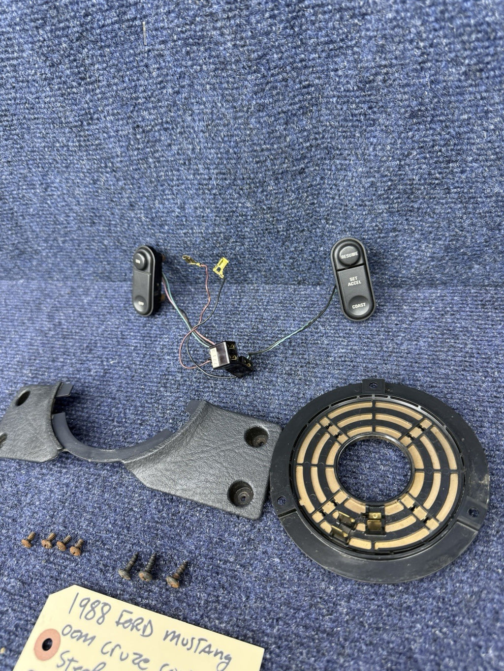 87-89 Ford Mustang Steering Wheel Cruise Control Buttons Set Clock Spring OEM Gt