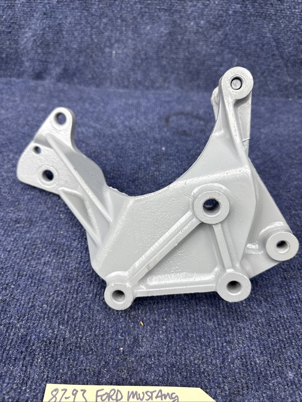 1987-1993 Ford Mustang 5.0 fox body Alternator smog pump bracket E5AE-10039-CA