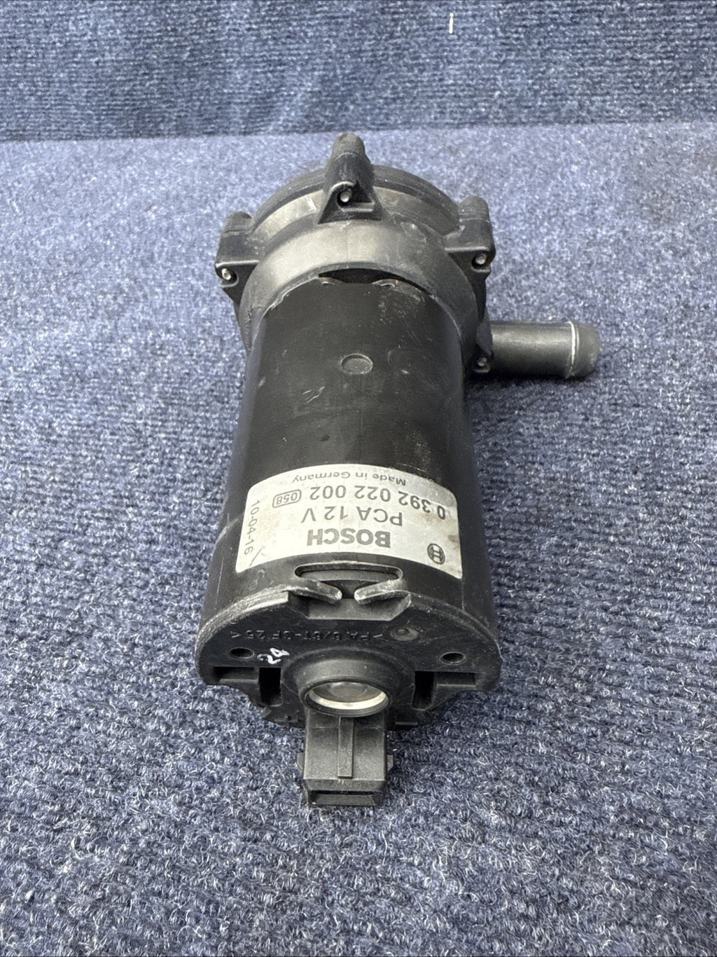 2003-2004 Ford Mustang SVT Cobra OEM Heat Exchanger Pump Factory Bosch 12v 46k