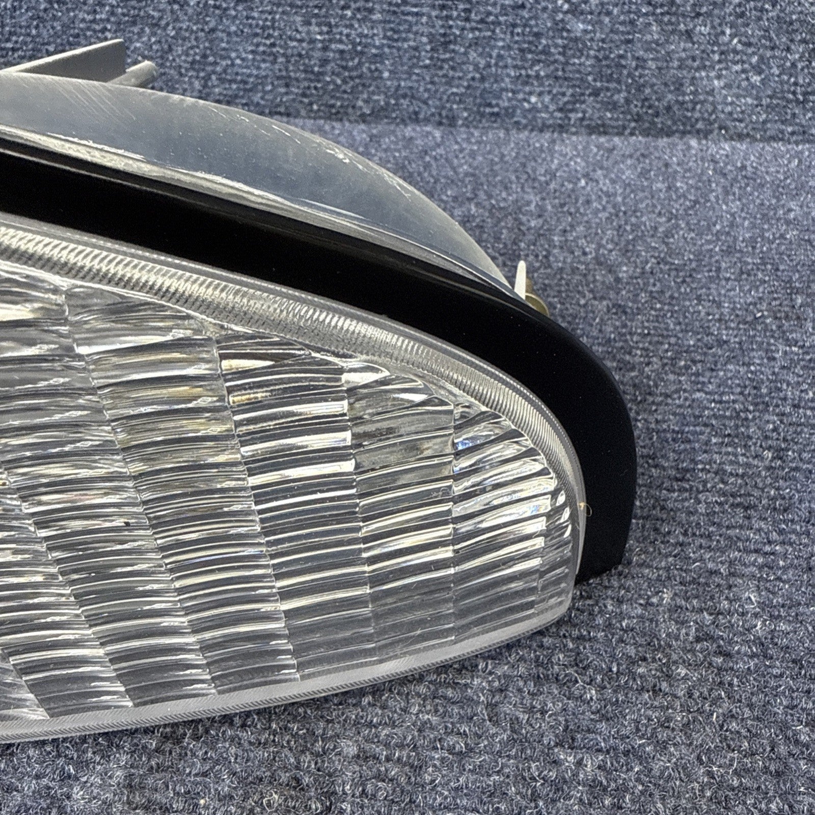 NOS 1987-1993 FORD MUSTANG MARKER LIGHTS  87-93 Park Lamp Rh Passenger Side OEM