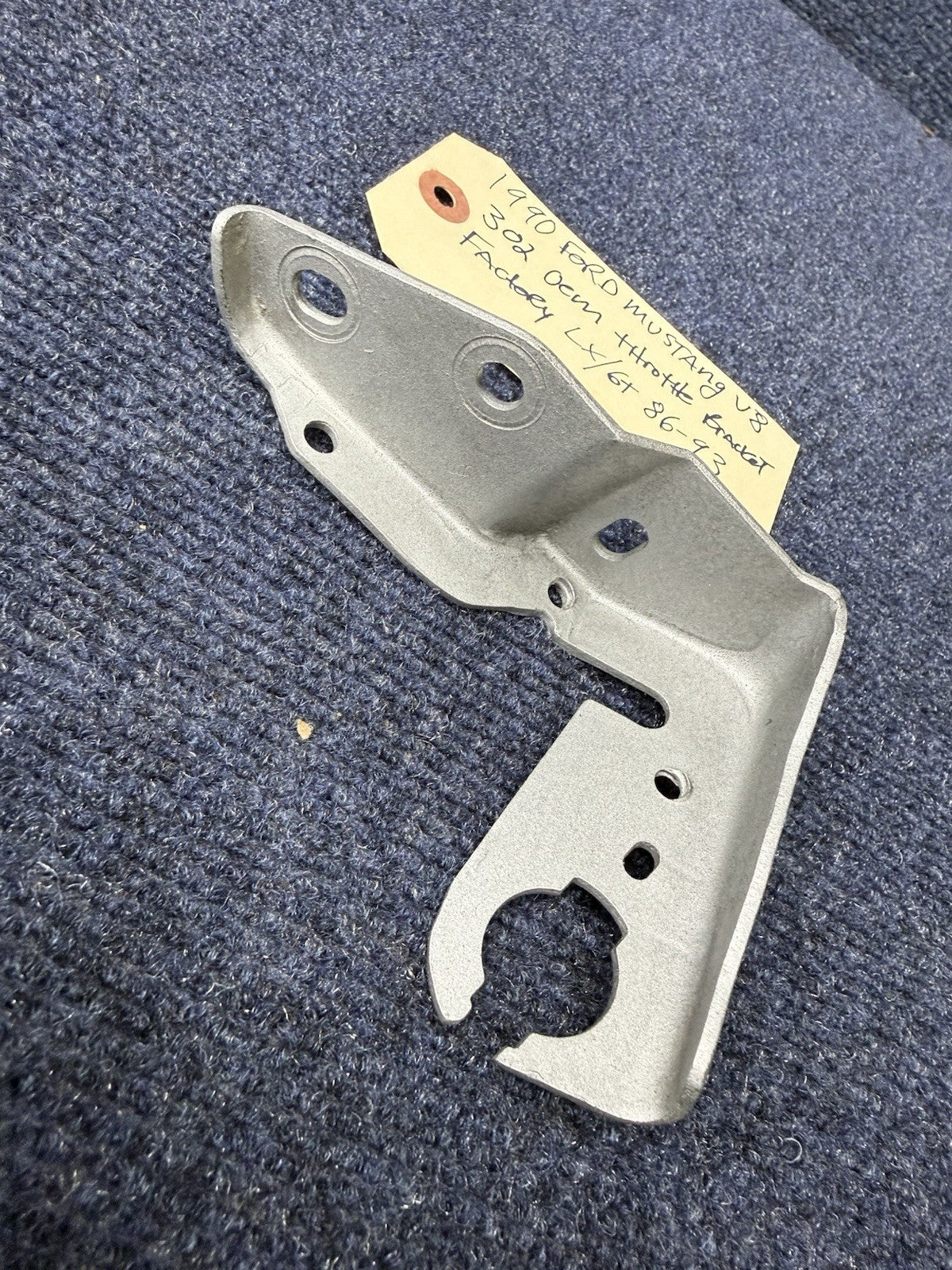 86 87-93 Ford Fox Body Mustang Intake Throttle Cable Bracket 5.0L 302 OEM EFI