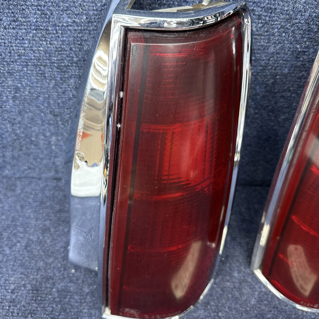 Ford LINCOLN MARK VII 1984-1992 Oem TAIL LIGHT SET Brake Taillight Lh Rh Lights