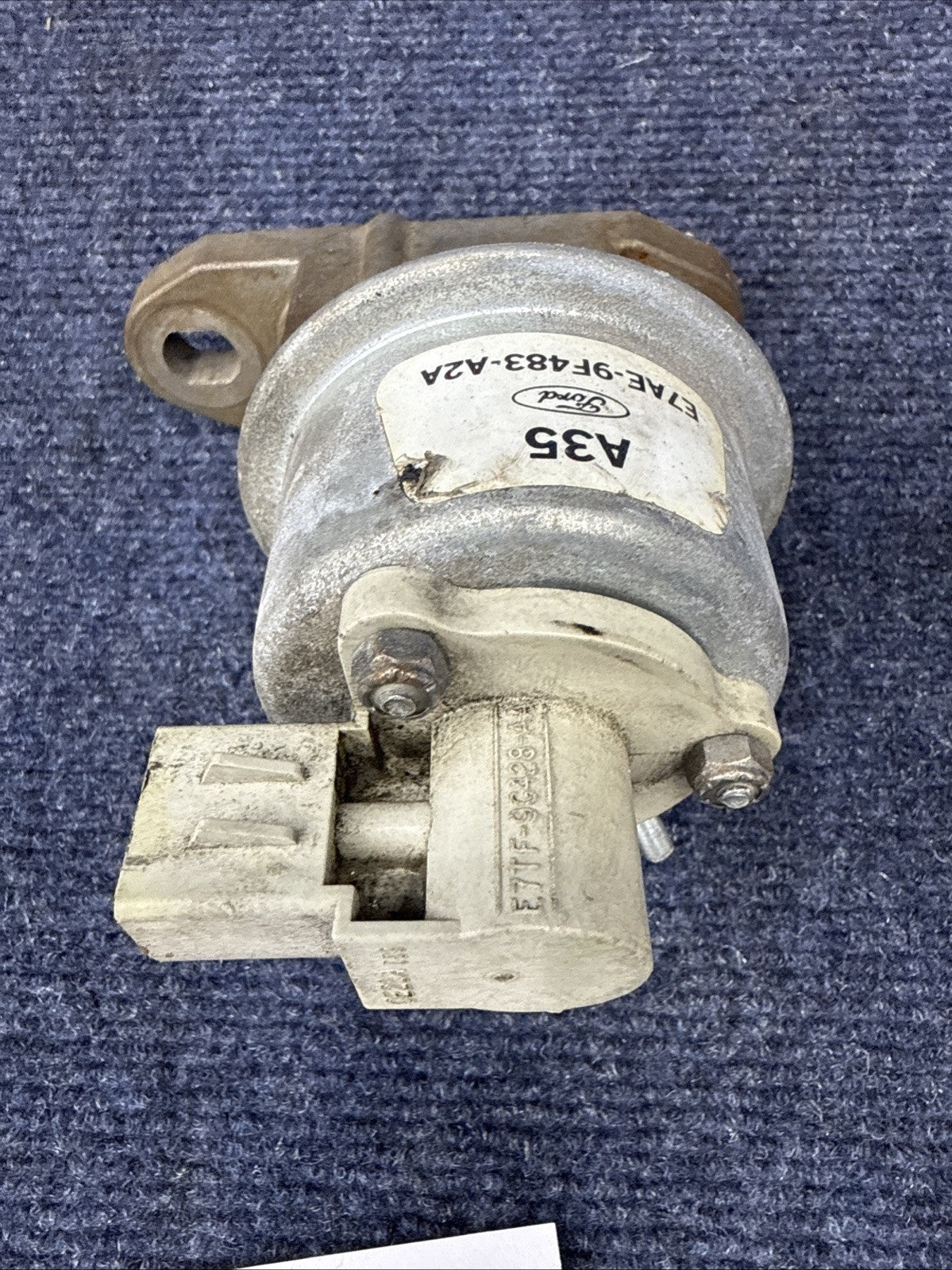 87-93 Ford Mustang EGR Sensor Intake Manifold Smog Emissions Factory OEM 302 V8