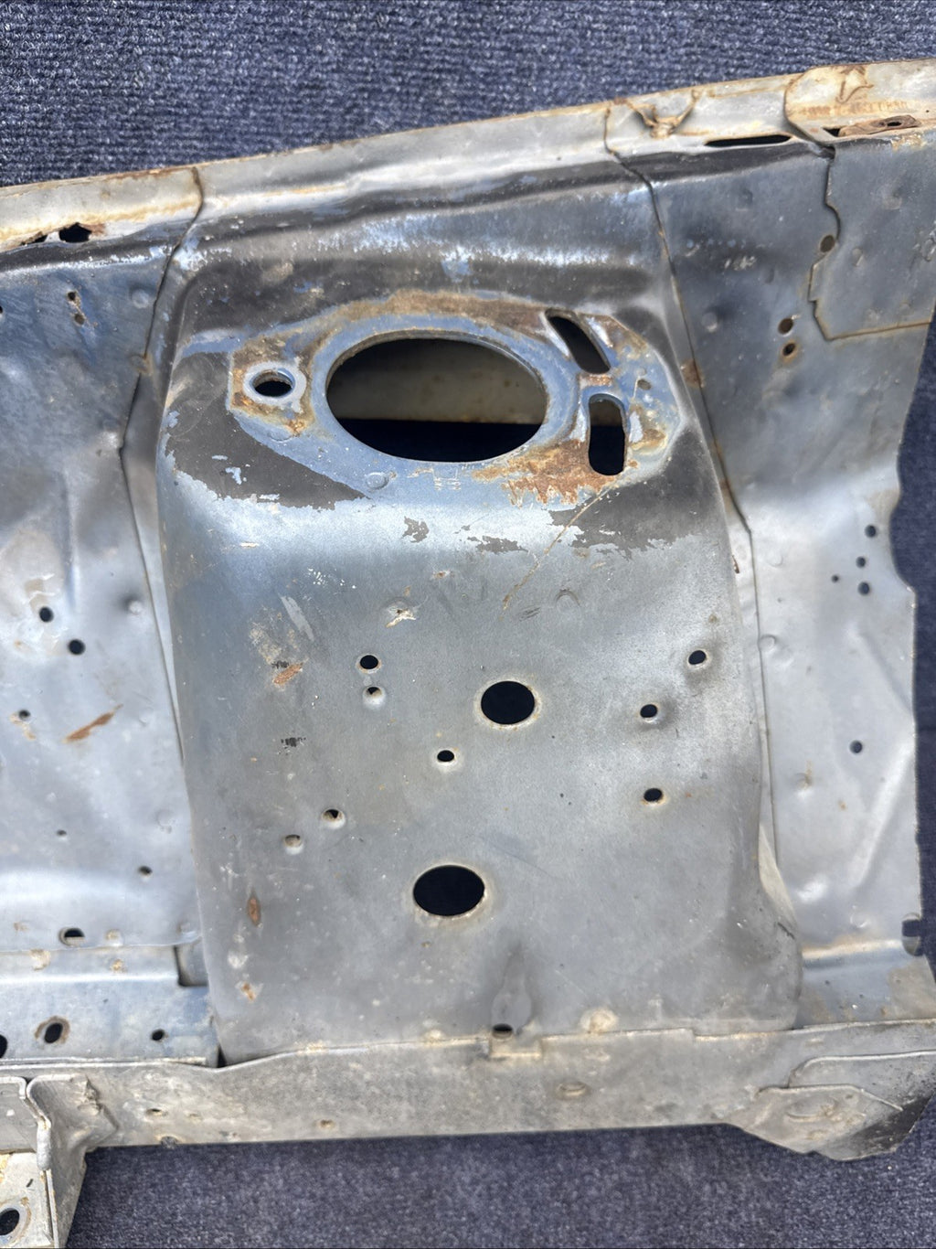 1987  1993 MUSTANG Rh FENDER APRON FRAME SHOCK TOWER METAL OEM Passenger Side 90