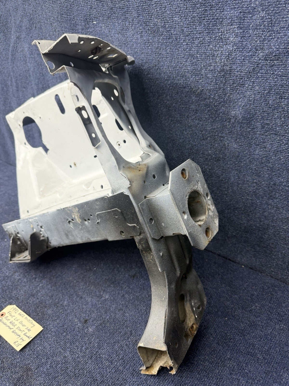 1990-1993 MUSTANG DRIVER L-H FRONT APRON FRAME METAL REPAIR SECTION OEM 1992  92
