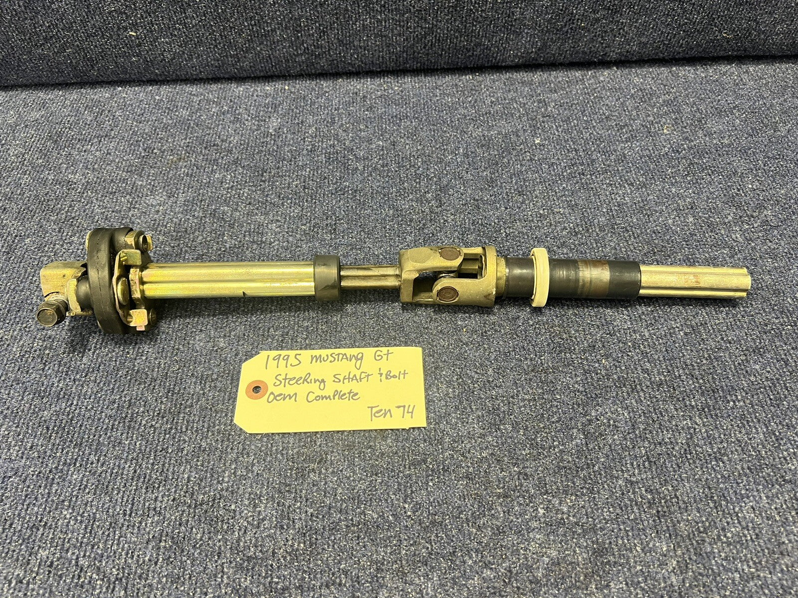 94-04 MUSTANG LX GT SVT LOWER STEERING SHAFT UNIVERSAL RAG JOINT COLUMN COUPLER 