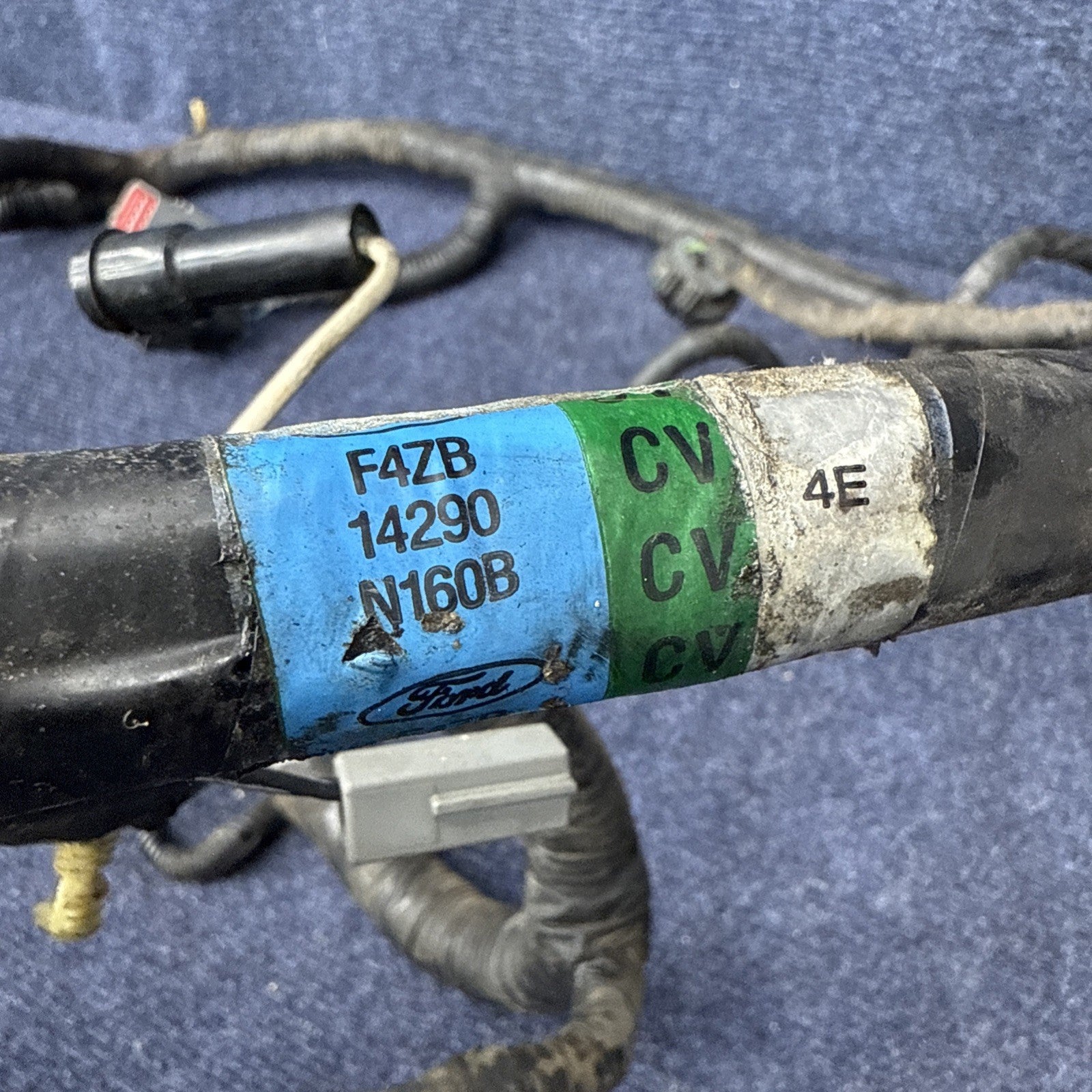 1994 1995 Ford Mustang Cobra 5.0 302 V8 Power Distribution Wiring Relay Harness