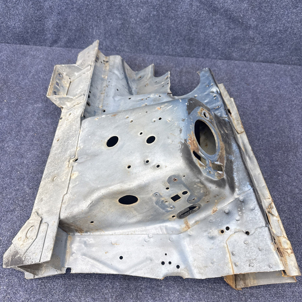 1987  1993 MUSTANG Rh FENDER APRON FRAME SHOCK TOWER METAL OEM Passenger Side 90