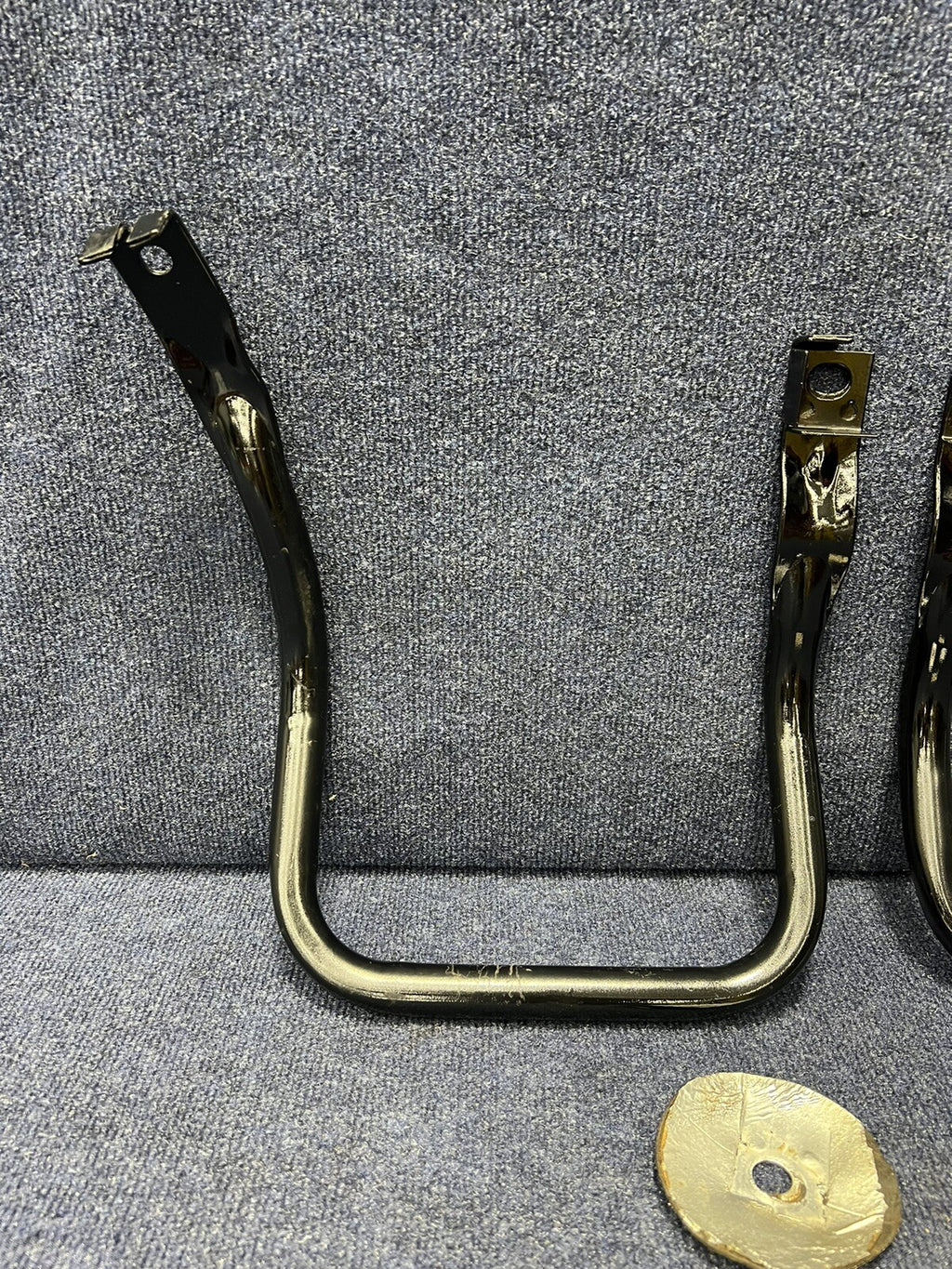 1990-1993 Ford Mustang Rear Seat Mounting Bracket Lower Bottom Cushion Belt Bars