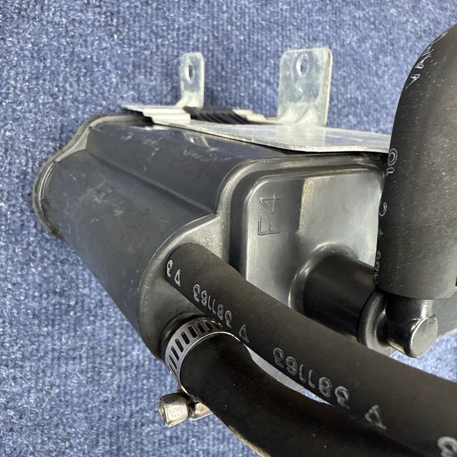 1994 1995 Ford Mustang Cobra OEM Charcoal Canister Smog BOX Exhaust Emissions