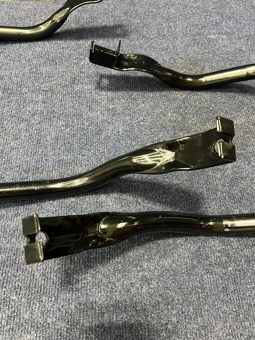 1990-1993 Ford Mustang Rear Seat Mounting Bracket Lower Bottom Cushion Belt Bars